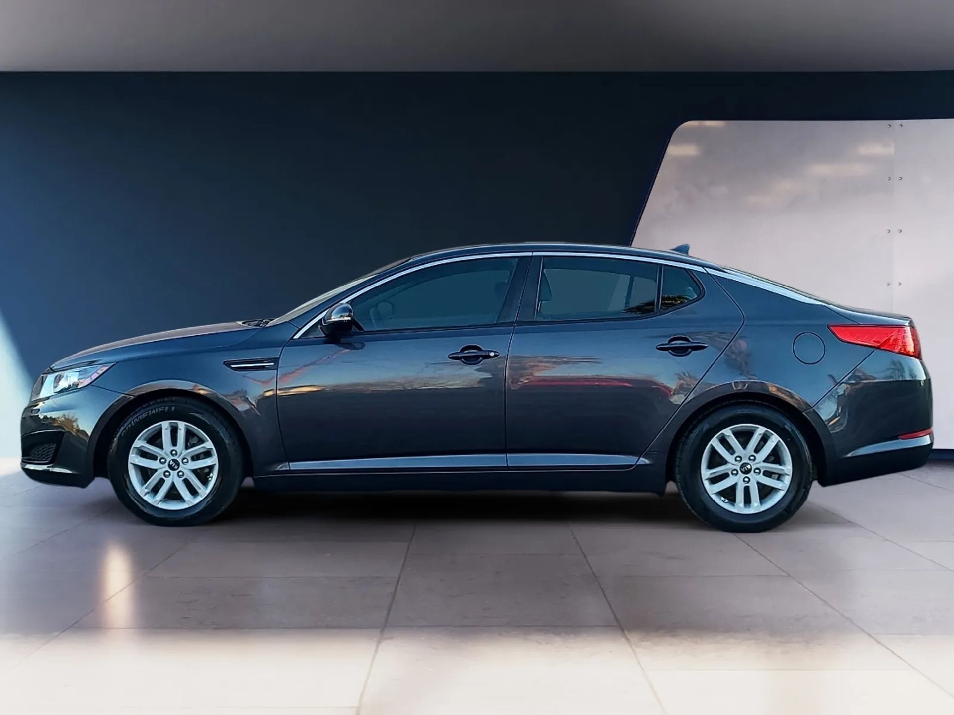Kia Optima 4dr Sdn 2.4L Auto LX 2011