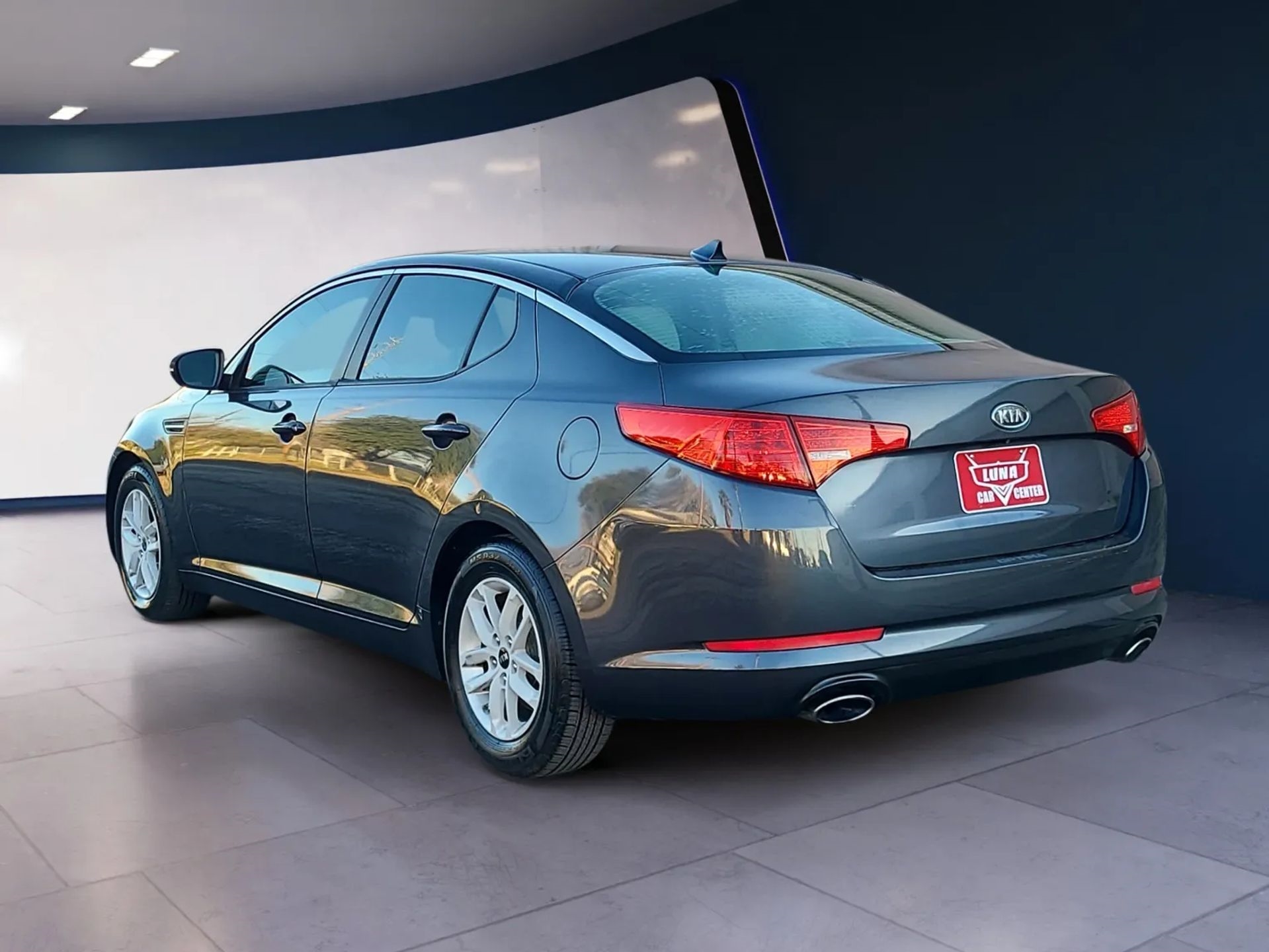 Kia Optima 4dr Sdn 2.4L Auto LX 2011