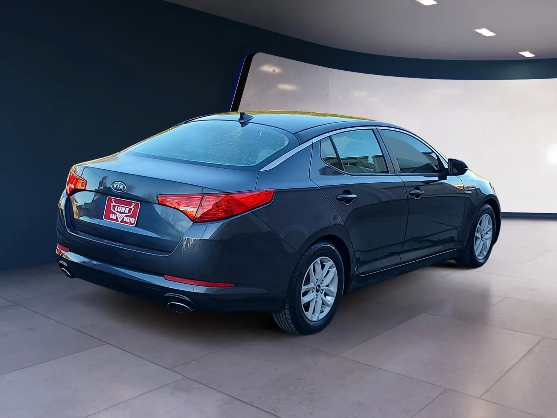 Kia Optima 4dr Sdn 2.4L Auto LX 2011