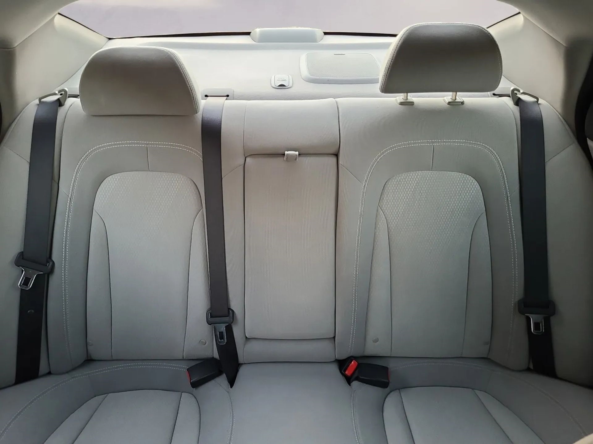Kia Optima 4dr Sdn 2.4L Auto LX 2011