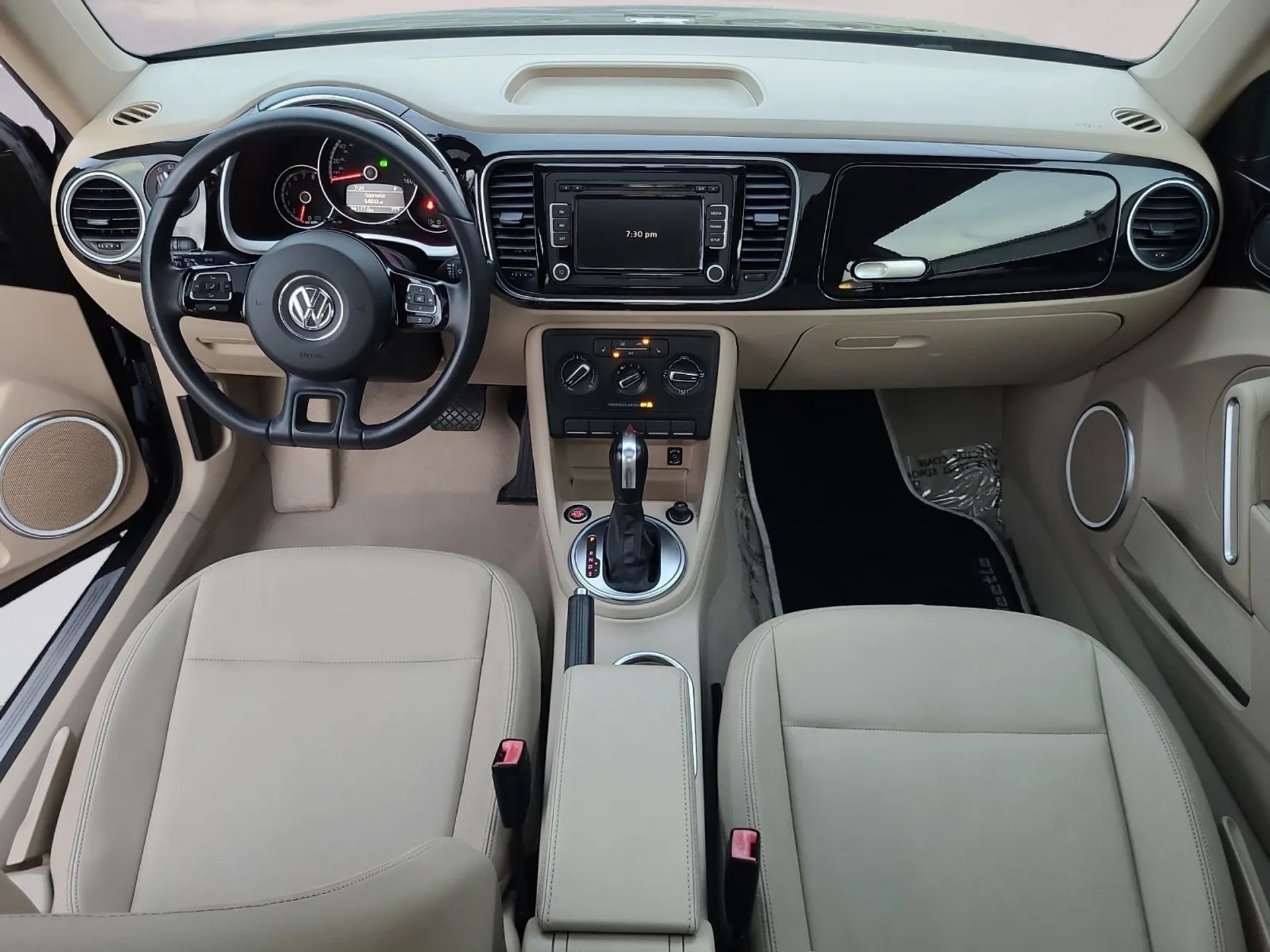 Volkswagen Beetle Coupe 2dr Auto 2.5L PZEV 2013