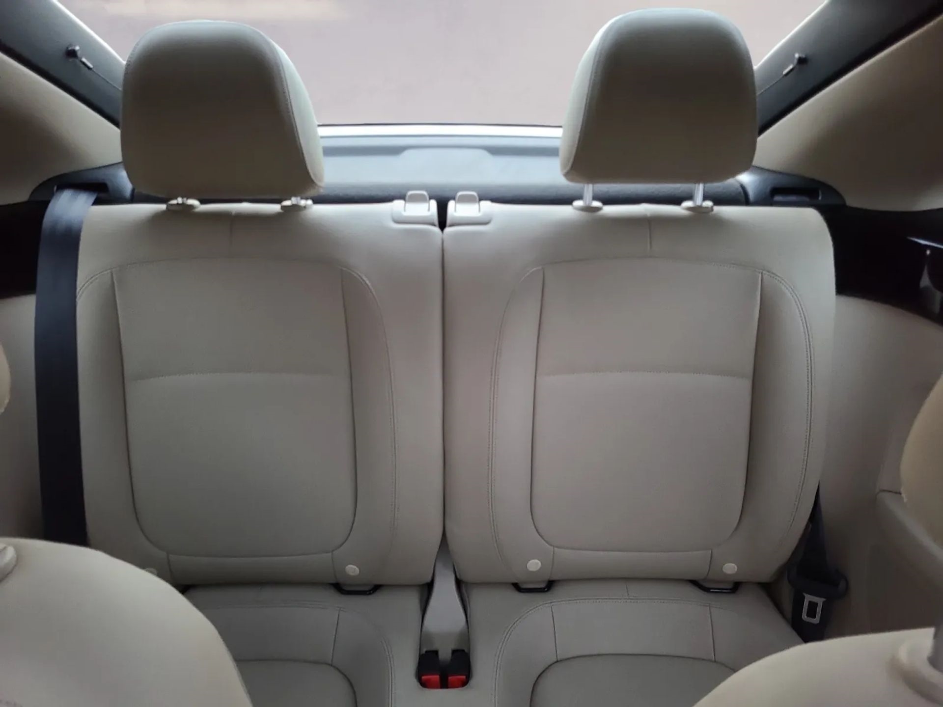 Volkswagen Beetle Coupe 2dr Auto 2.5L PZEV 2013