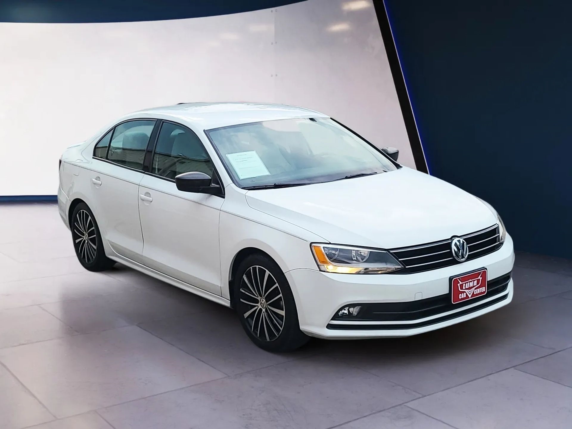 Volkswagen Jetta Sedan 4dr Auto 1.8T Sport PZEV 2016