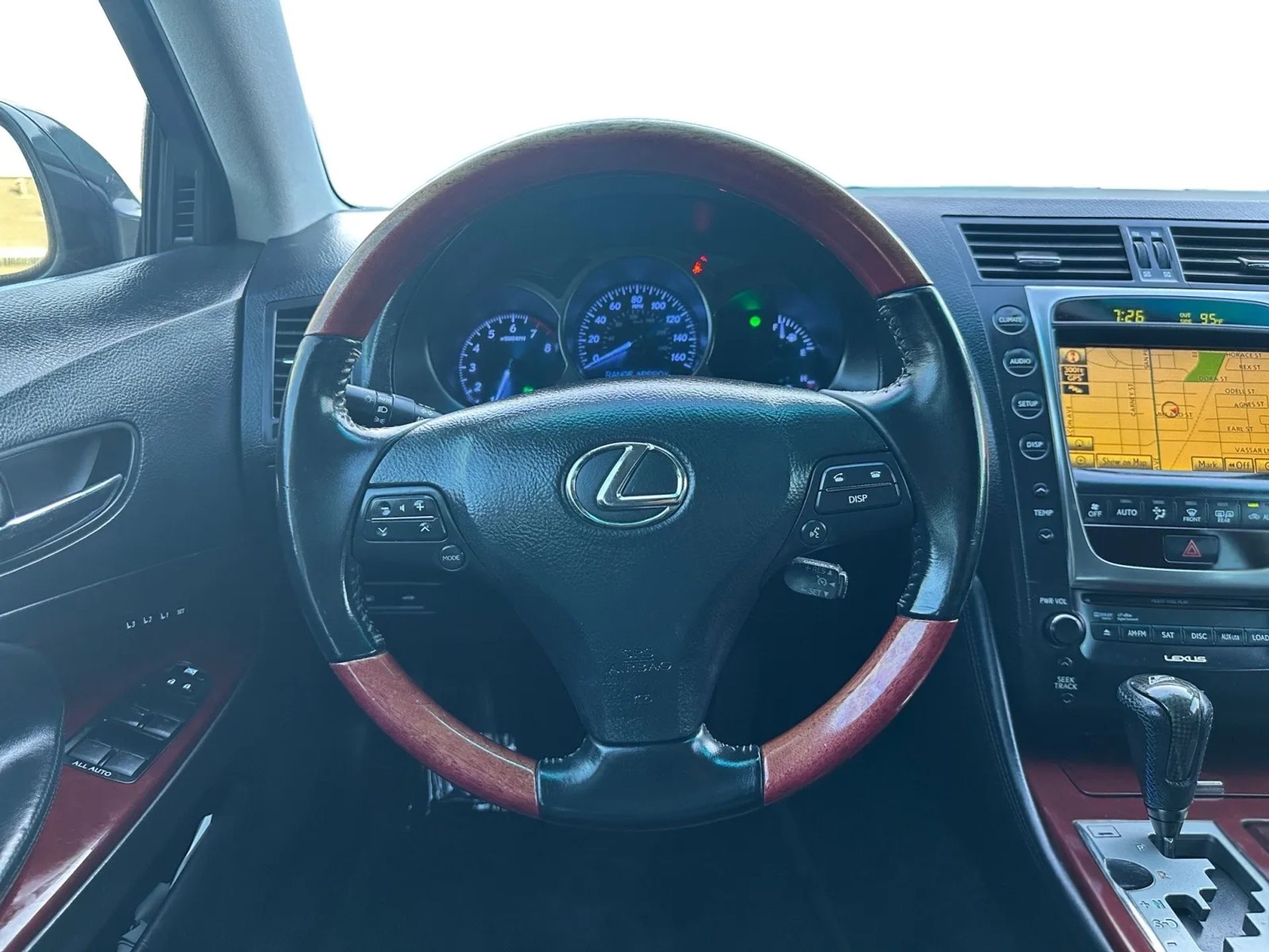Lexus GS 350 4dr Sdn RWD 2010