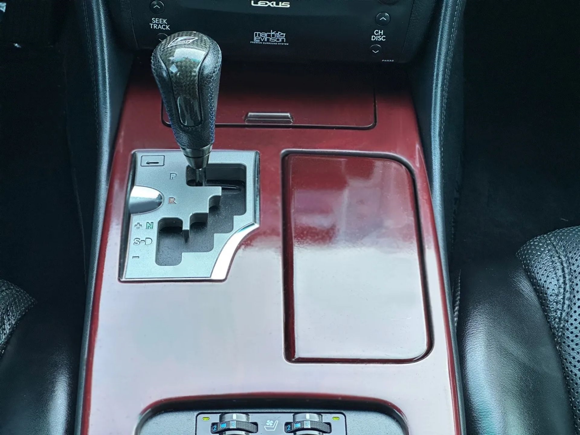 Lexus GS 350 4dr Sdn RWD 2010