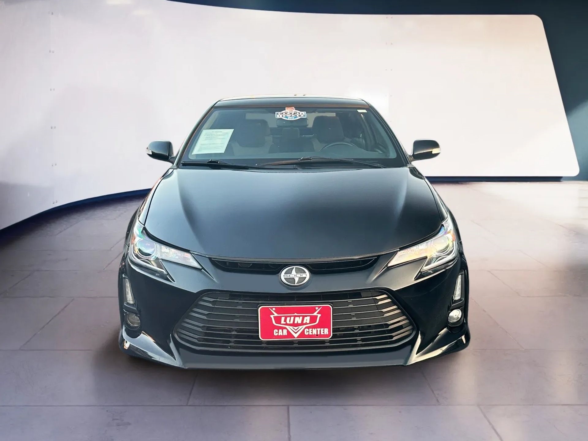 Scion tC 2dr HB Man (Natl) 2015