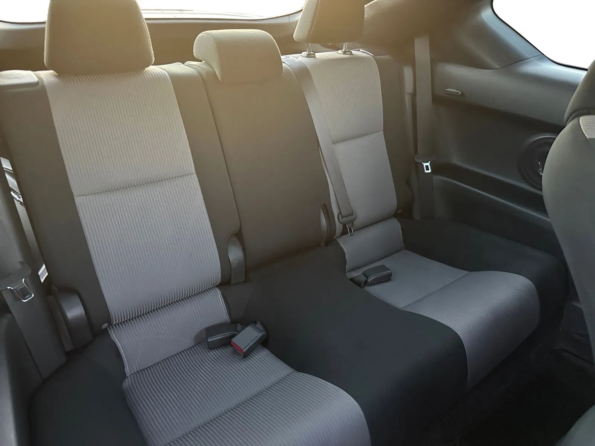 Scion tC 2dr HB Man (Natl) 2015