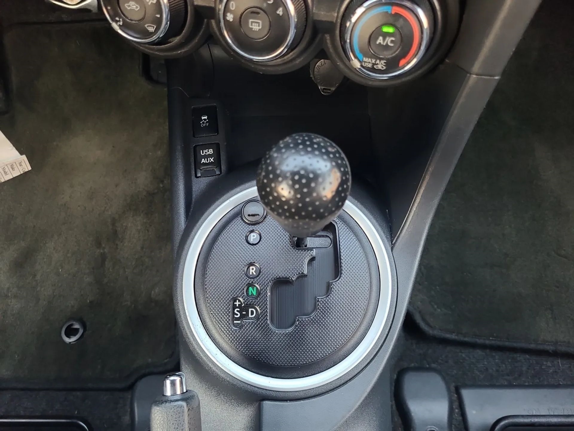 Scion tC 2dr HB Man (Natl) 2015