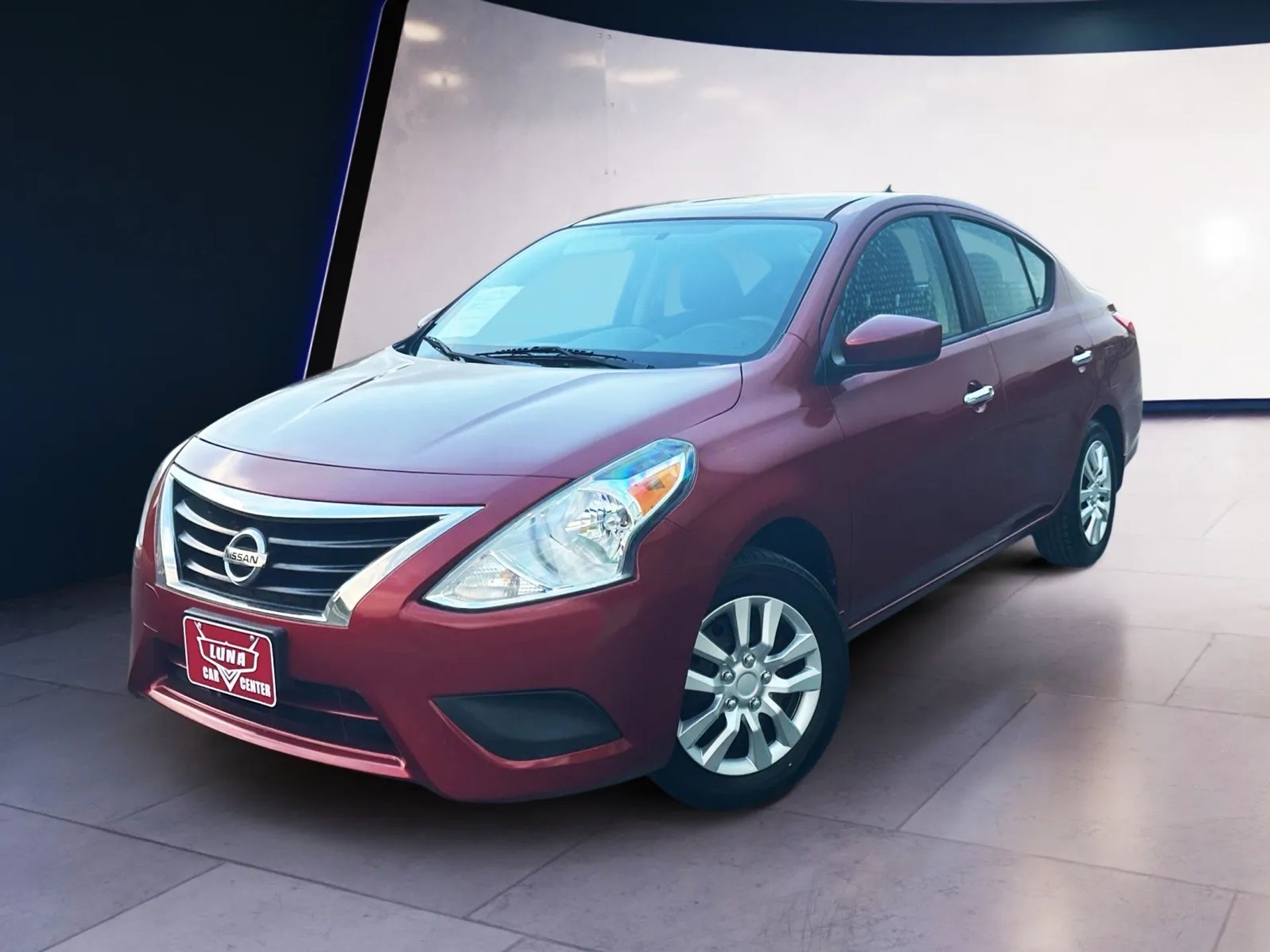 Nissan Versa 4dr Sdn CVT 1.6 SV 2016