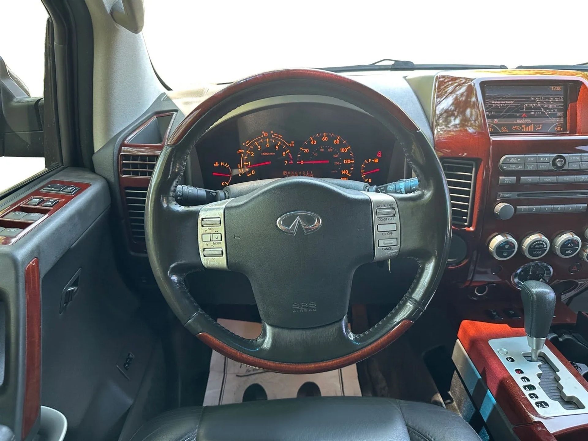 Infiniti QX56 4dr 2WD 2007