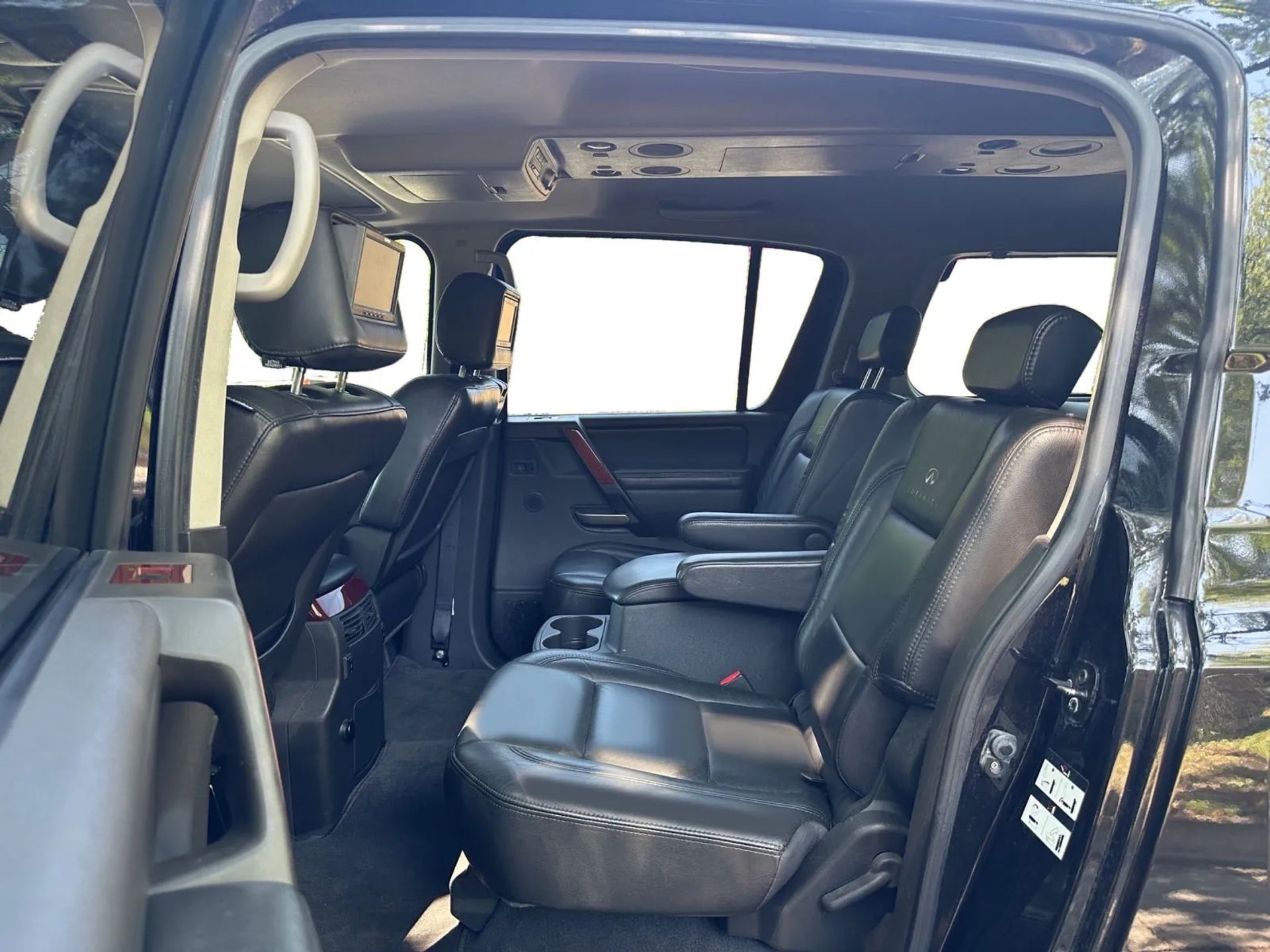 Infiniti QX56 4dr 2WD 2007