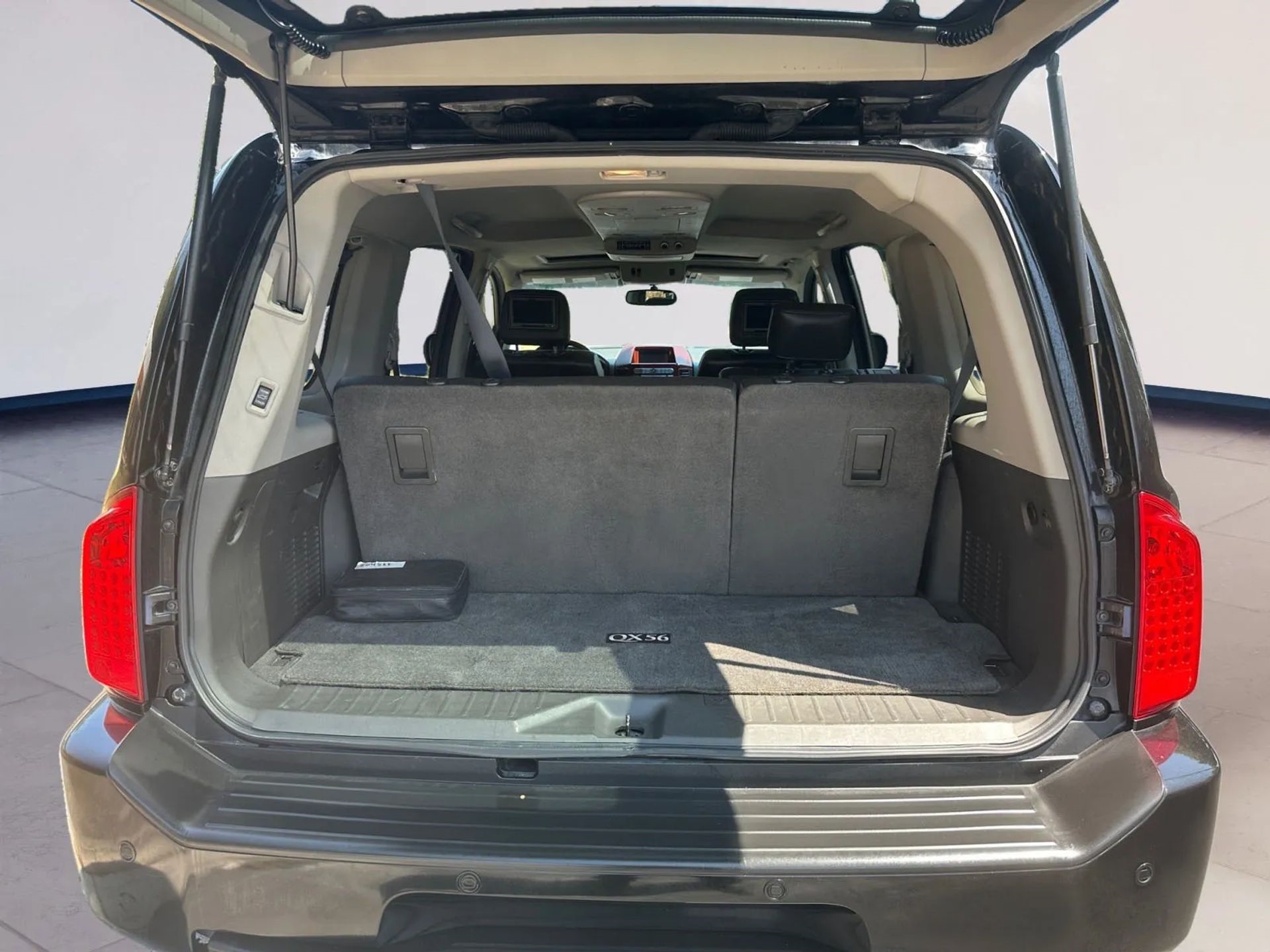 Infiniti QX56 4dr 2WD 2007