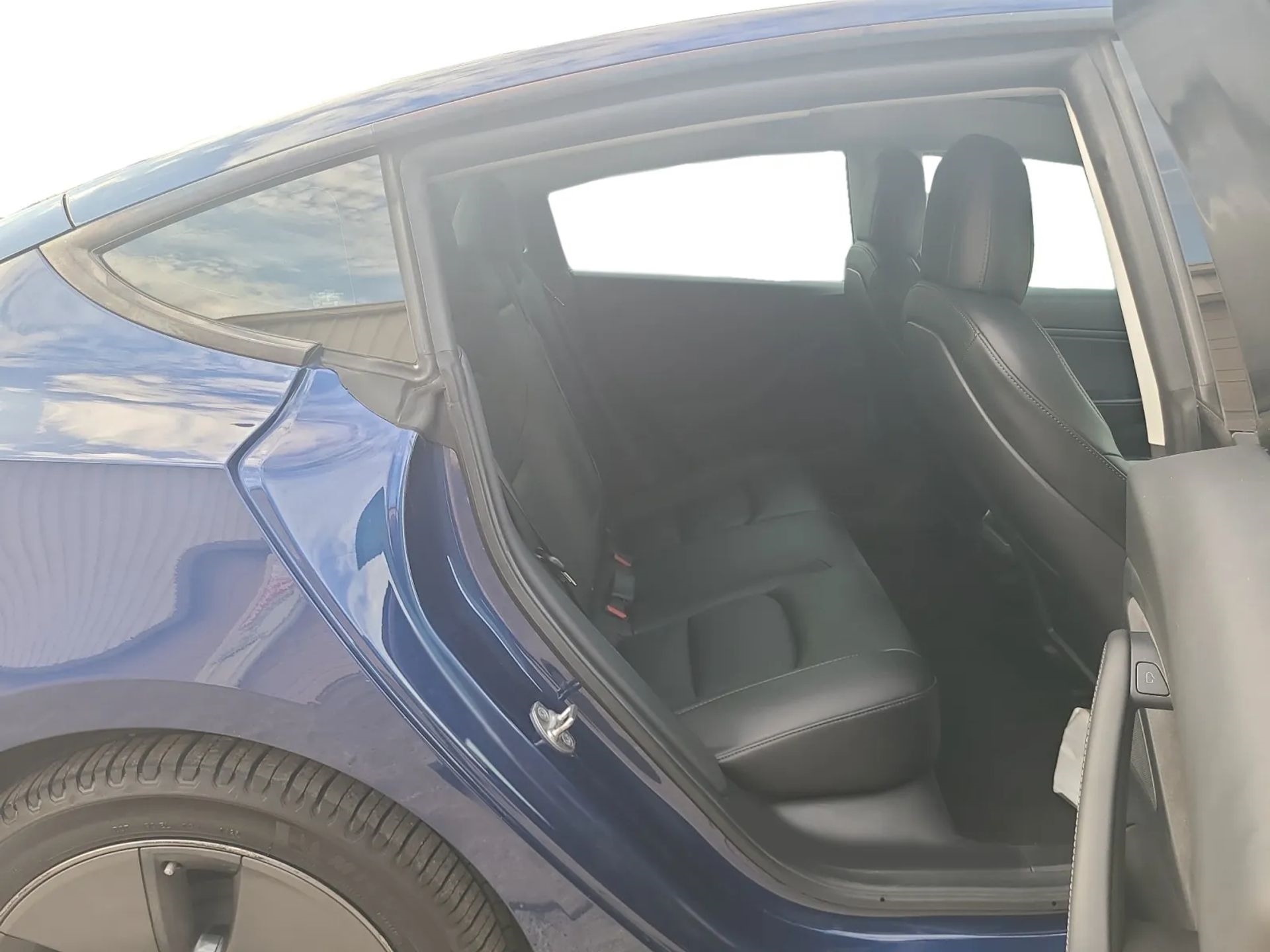 Tesla Model 3 Long Range AWD 2021