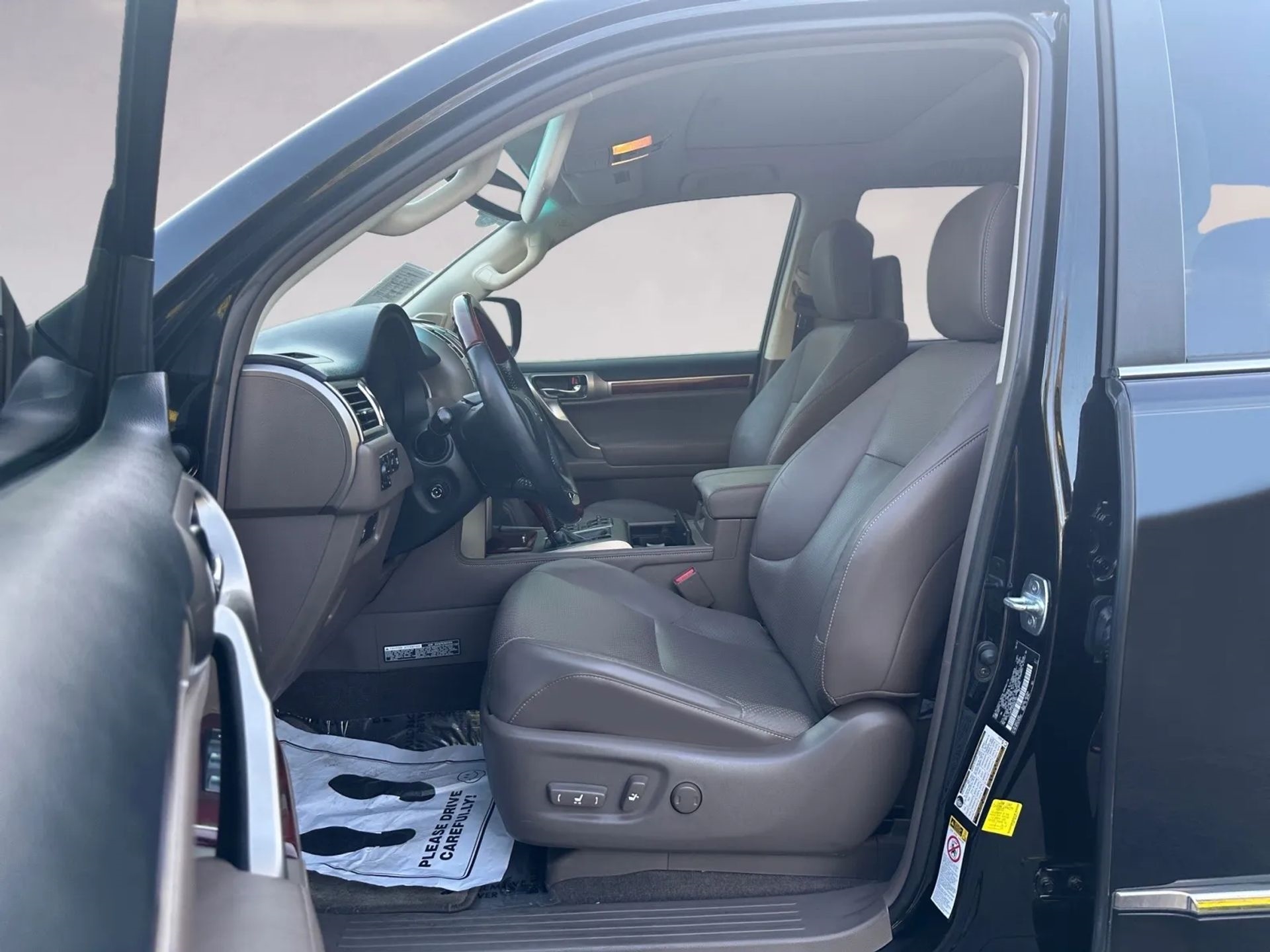 Lexus GX 460 4WD 4dr Premium 2013