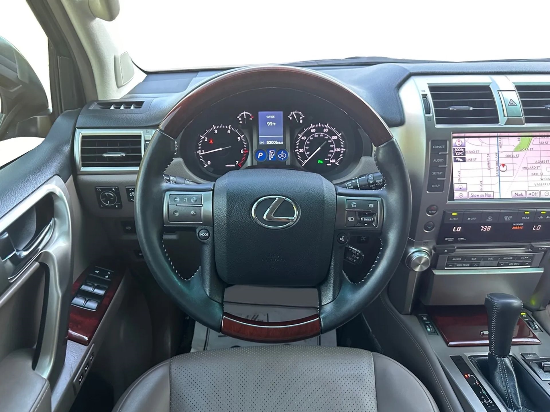 Lexus GX 460 4WD 4dr Premium 2013