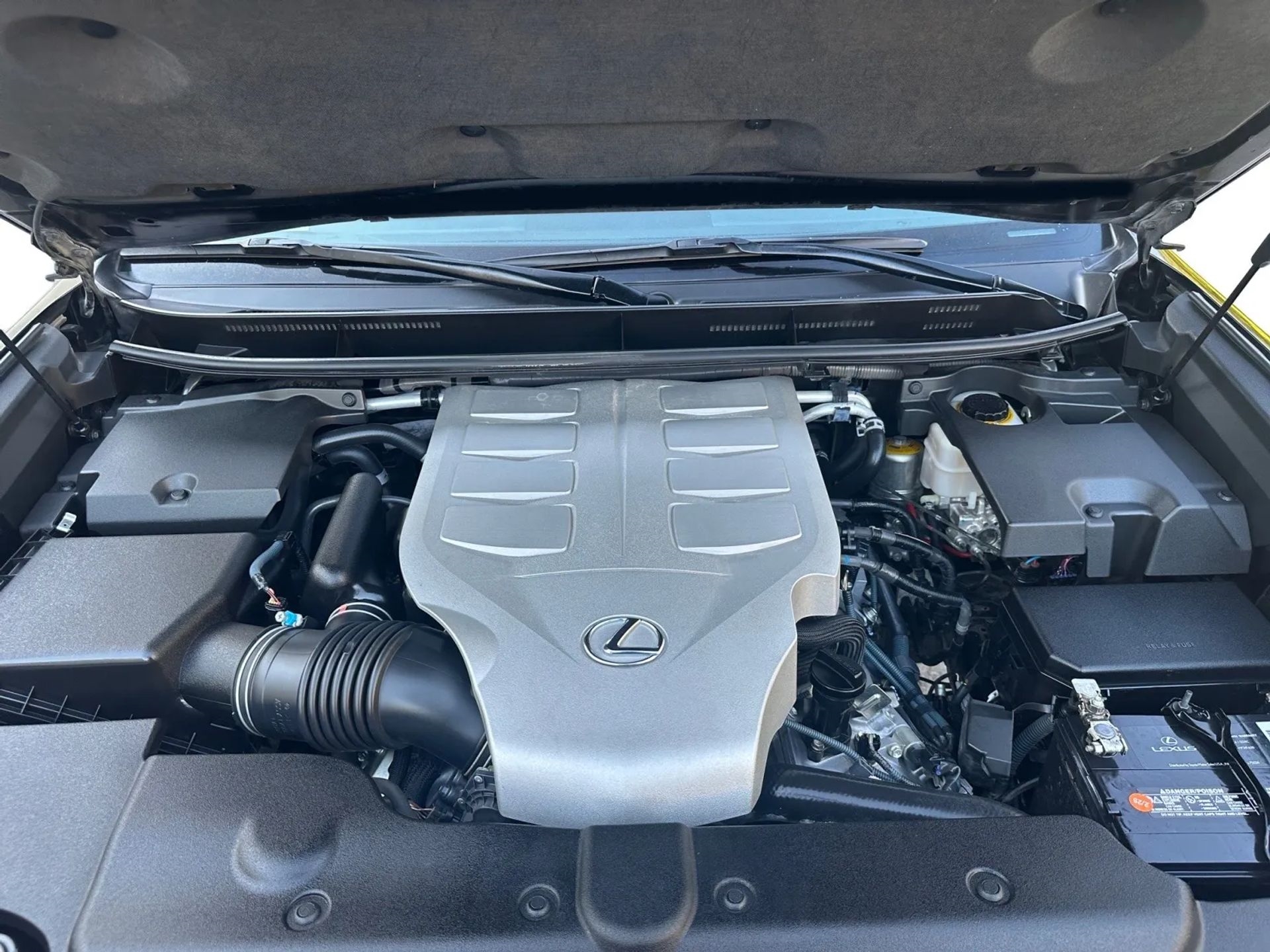 Lexus GX 460 4WD 4dr Premium 2013