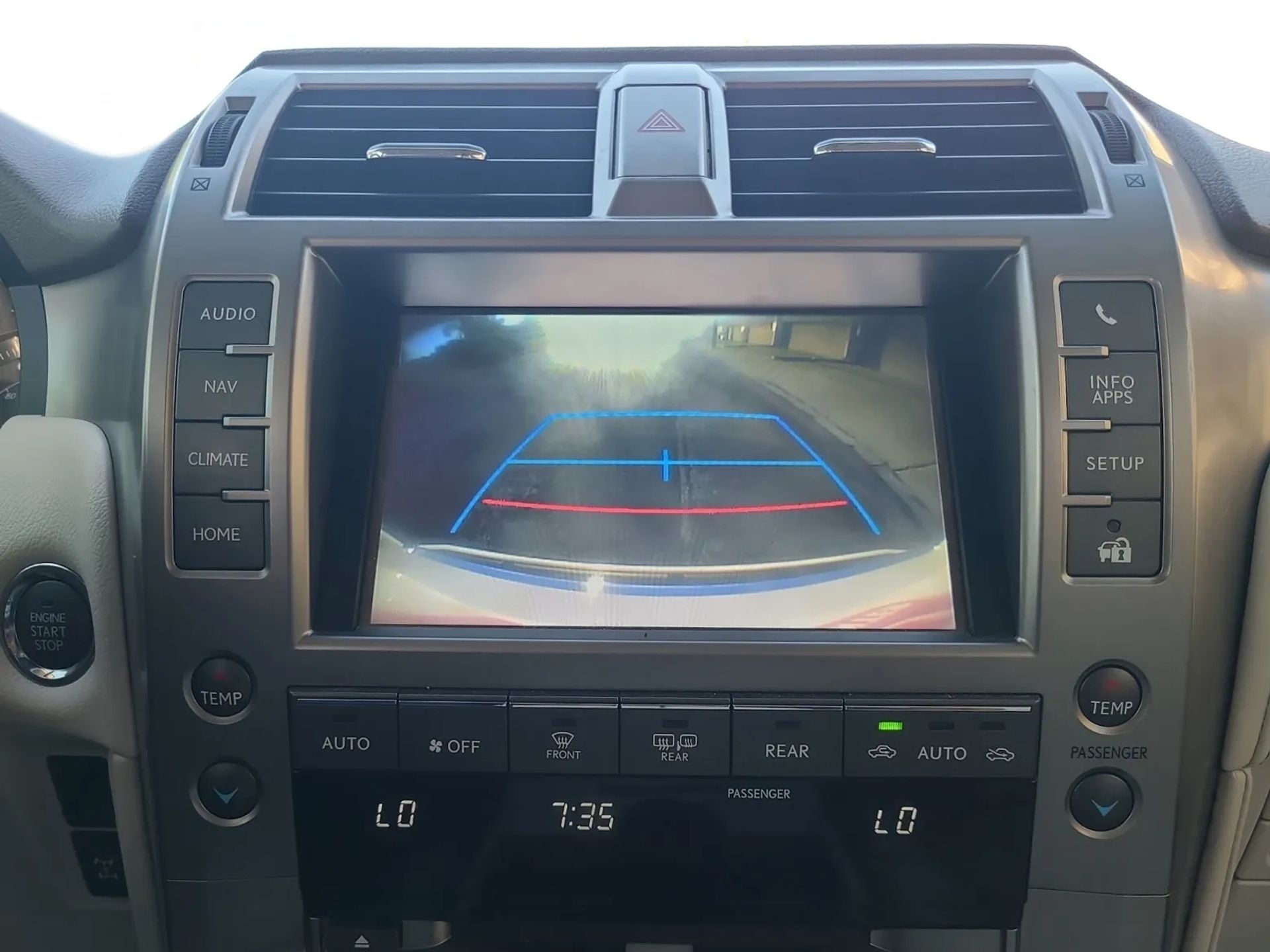 Lexus GX 460 4WD 4dr Luxury 2016