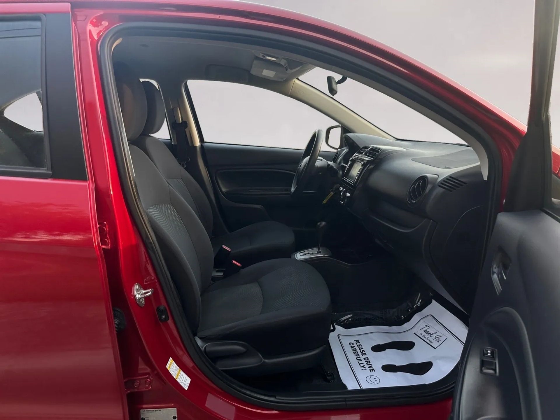 Mitsubishi Mirage G4 ES CVT 2019