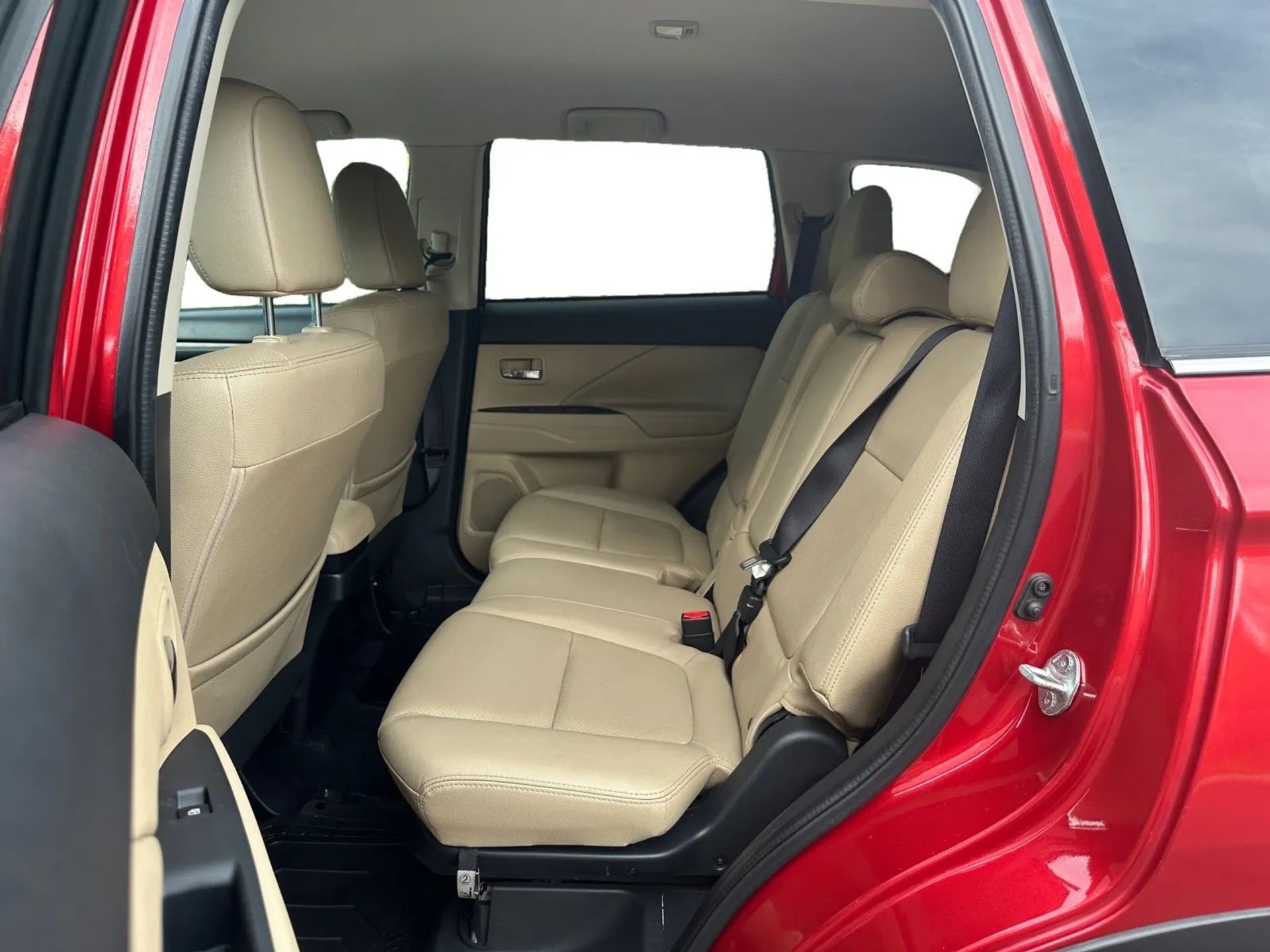 Mitsubishi Outlander SEL FWD 2018
