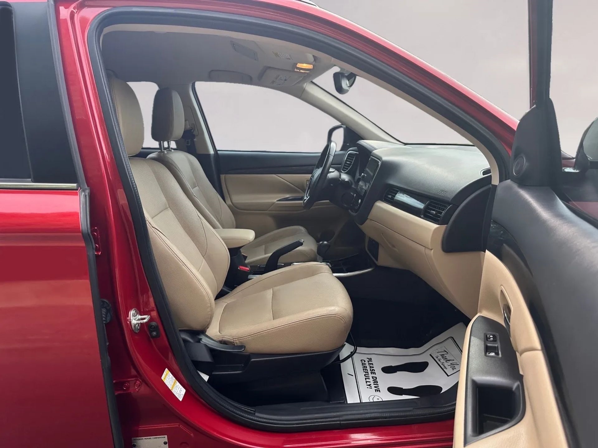 Mitsubishi Outlander SEL FWD 2018