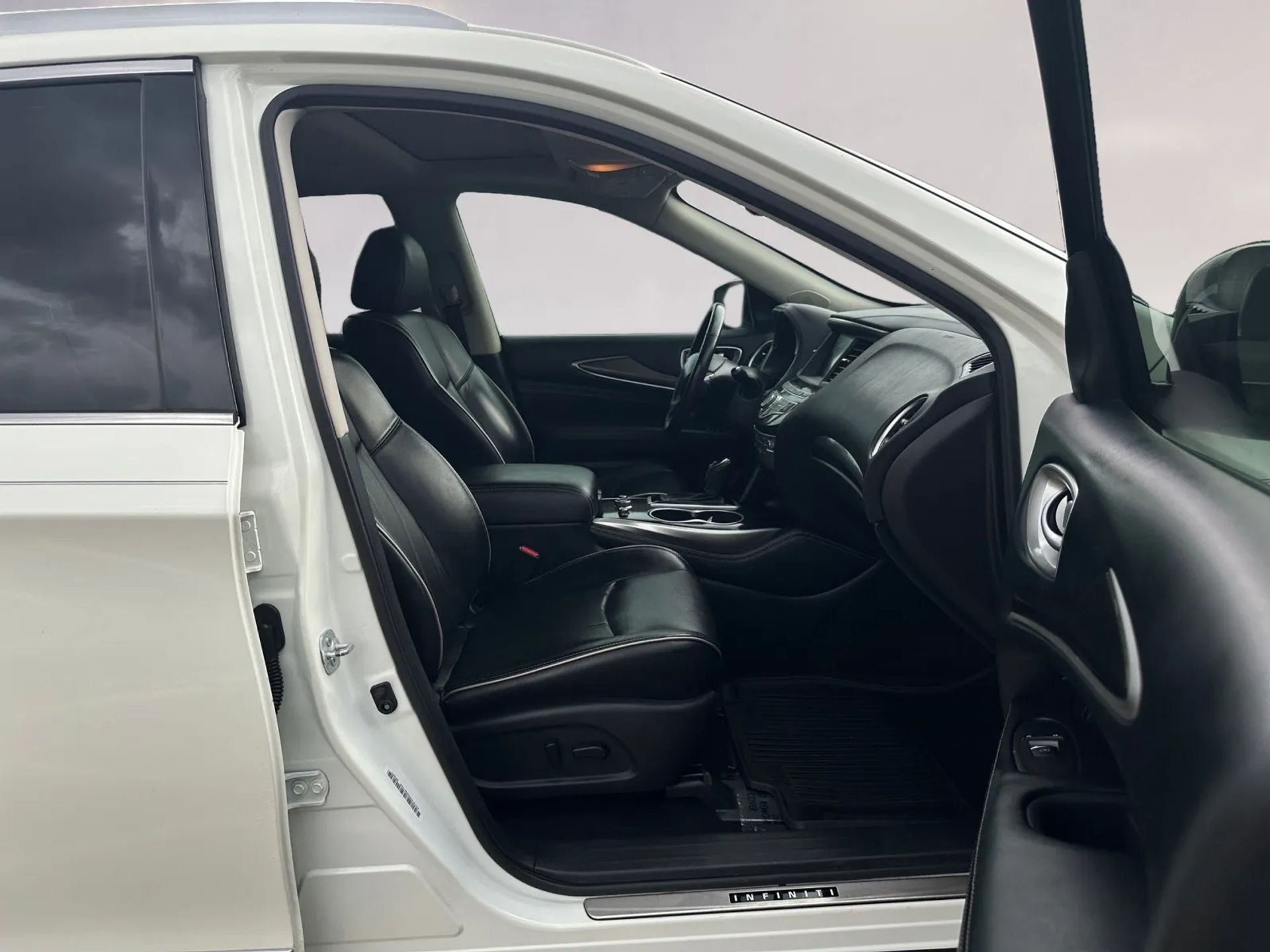 Infiniti QX60 AWD 2017