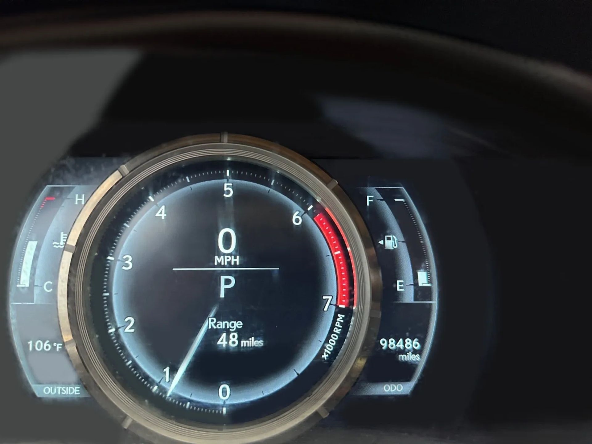 Lexus IS 200t 4dr Sdn 2016