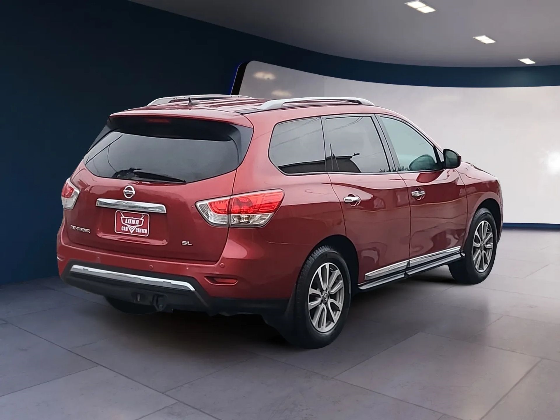 Nissan Pathfinder 2WD 4dr SL 2014
