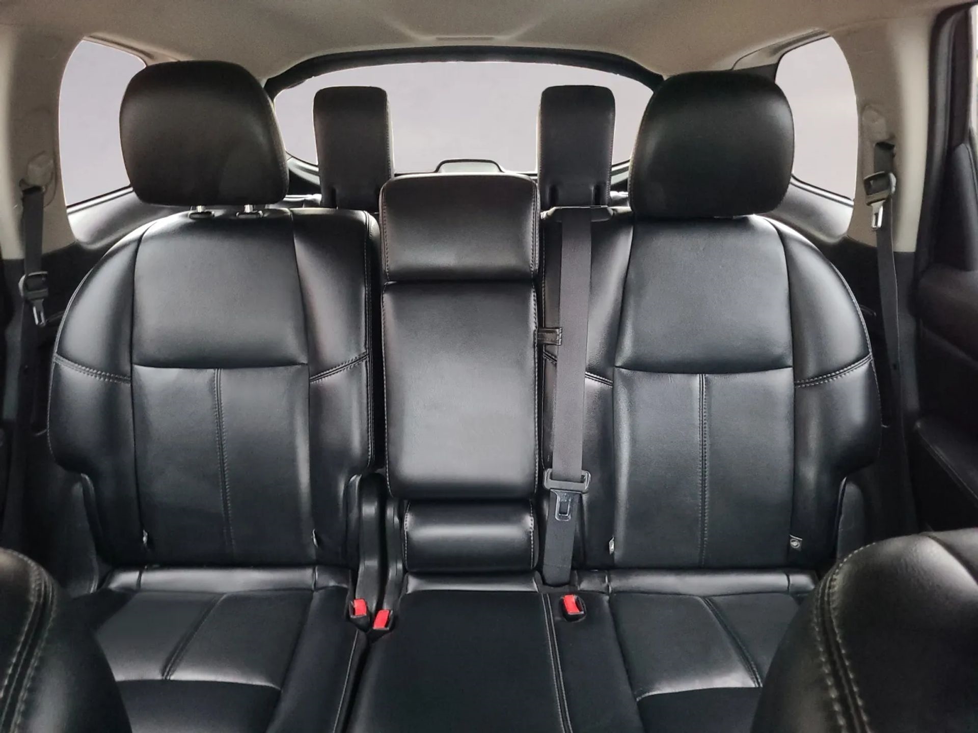 Nissan Pathfinder 2WD 4dr SL 2014