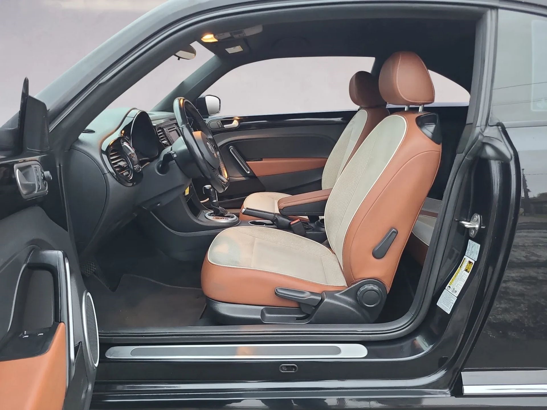 Volkswagen Beetle Coupe 2dr Auto 1.8T S PZEV 2016