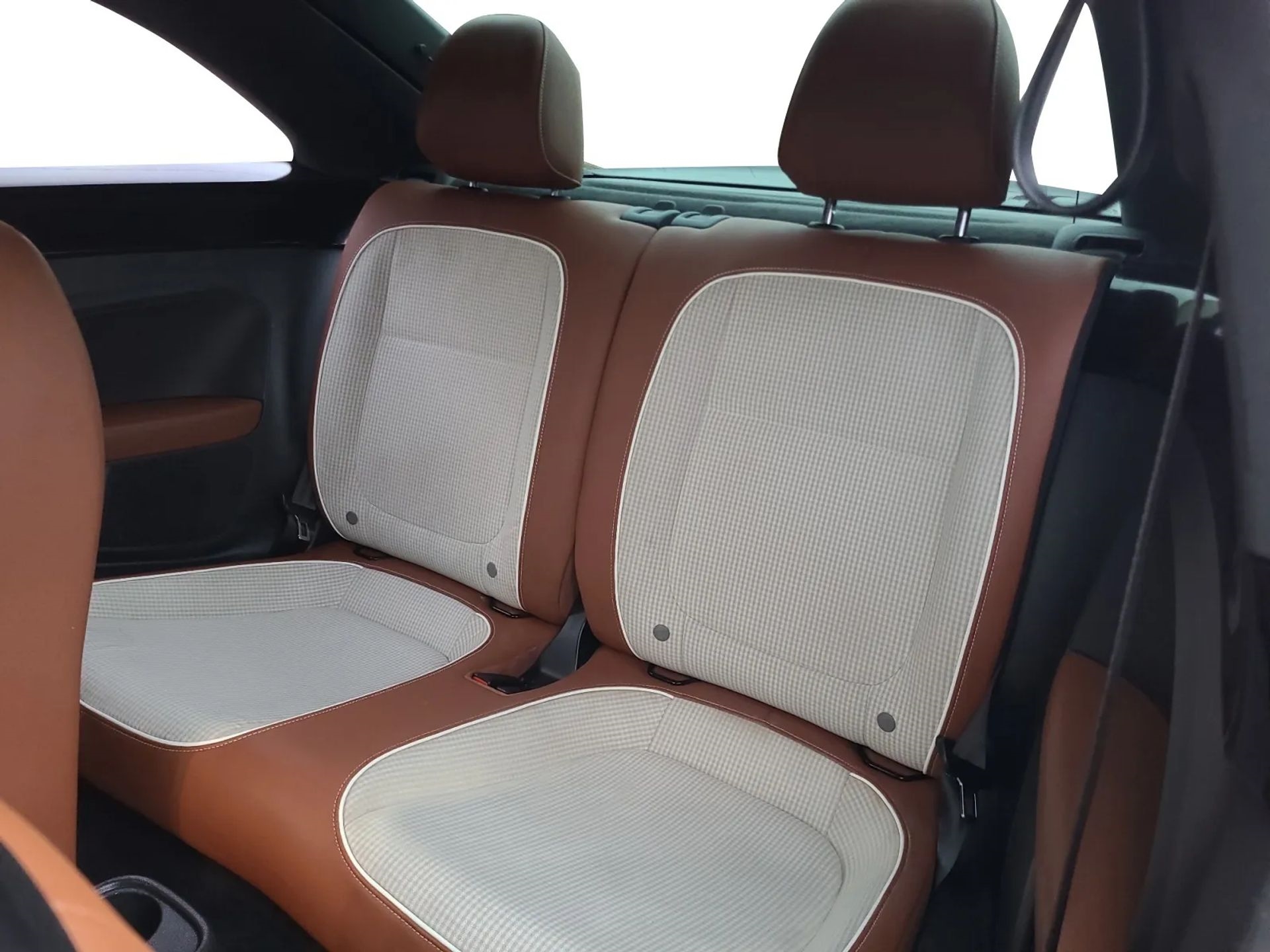 Volkswagen Beetle Coupe 2dr Auto 1.8T S PZEV 2016