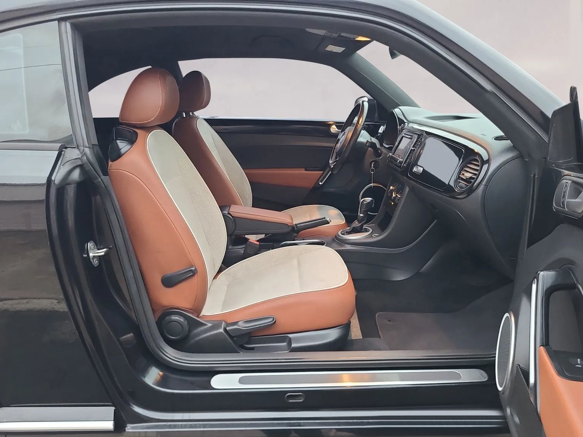 Volkswagen Beetle Coupe 2dr Auto 1.8T S PZEV 2016