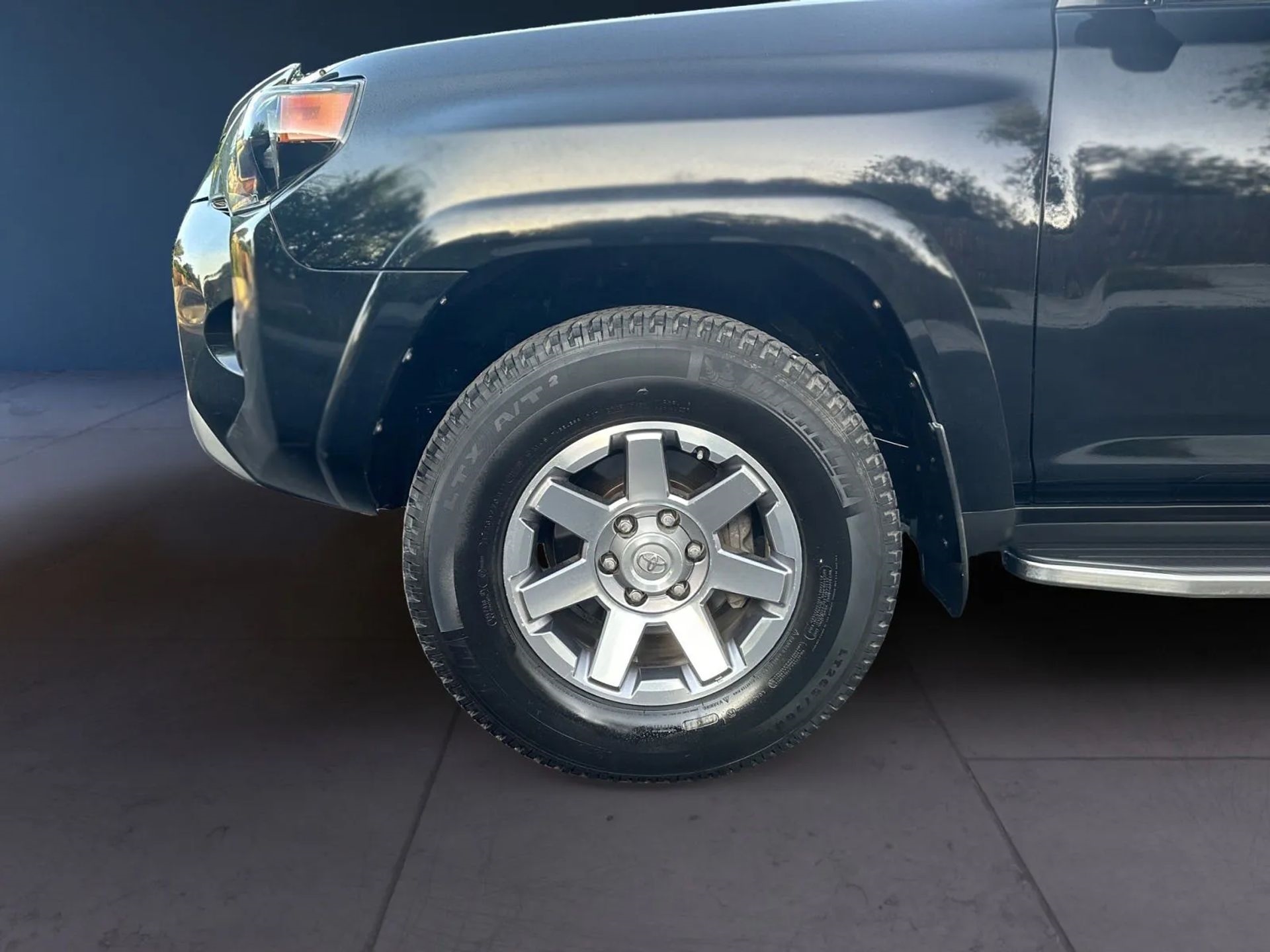 Toyota 4Runner 4WD 4dr V6 Trail Premium (Natl) 2015