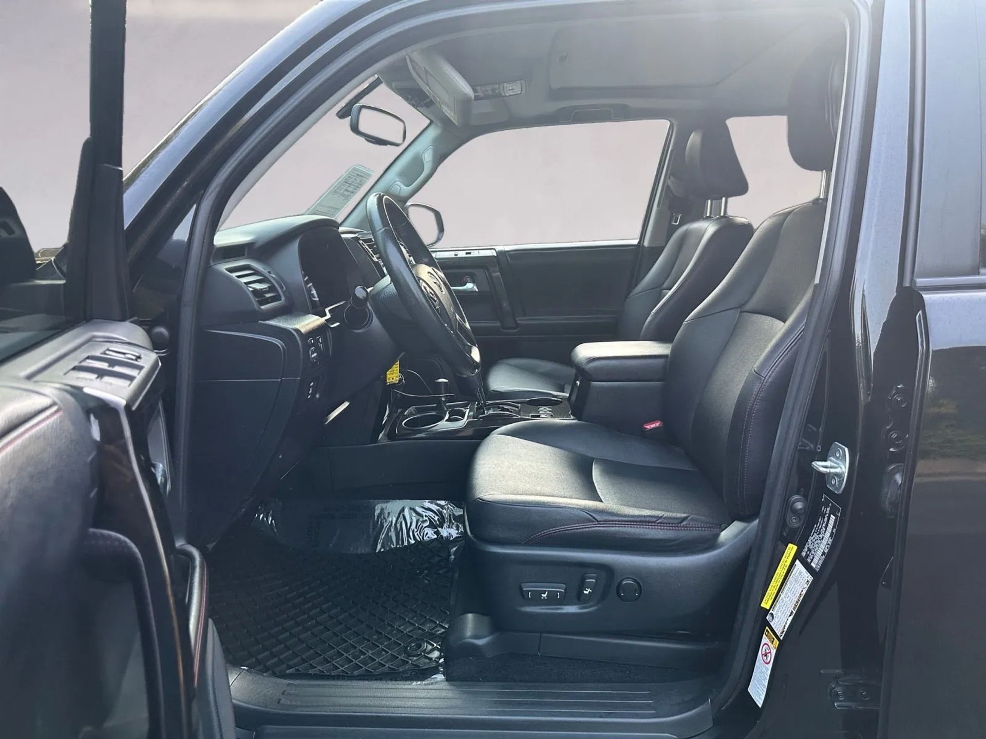 Toyota 4Runner 4WD 4dr V6 Trail Premium (Natl) 2015
