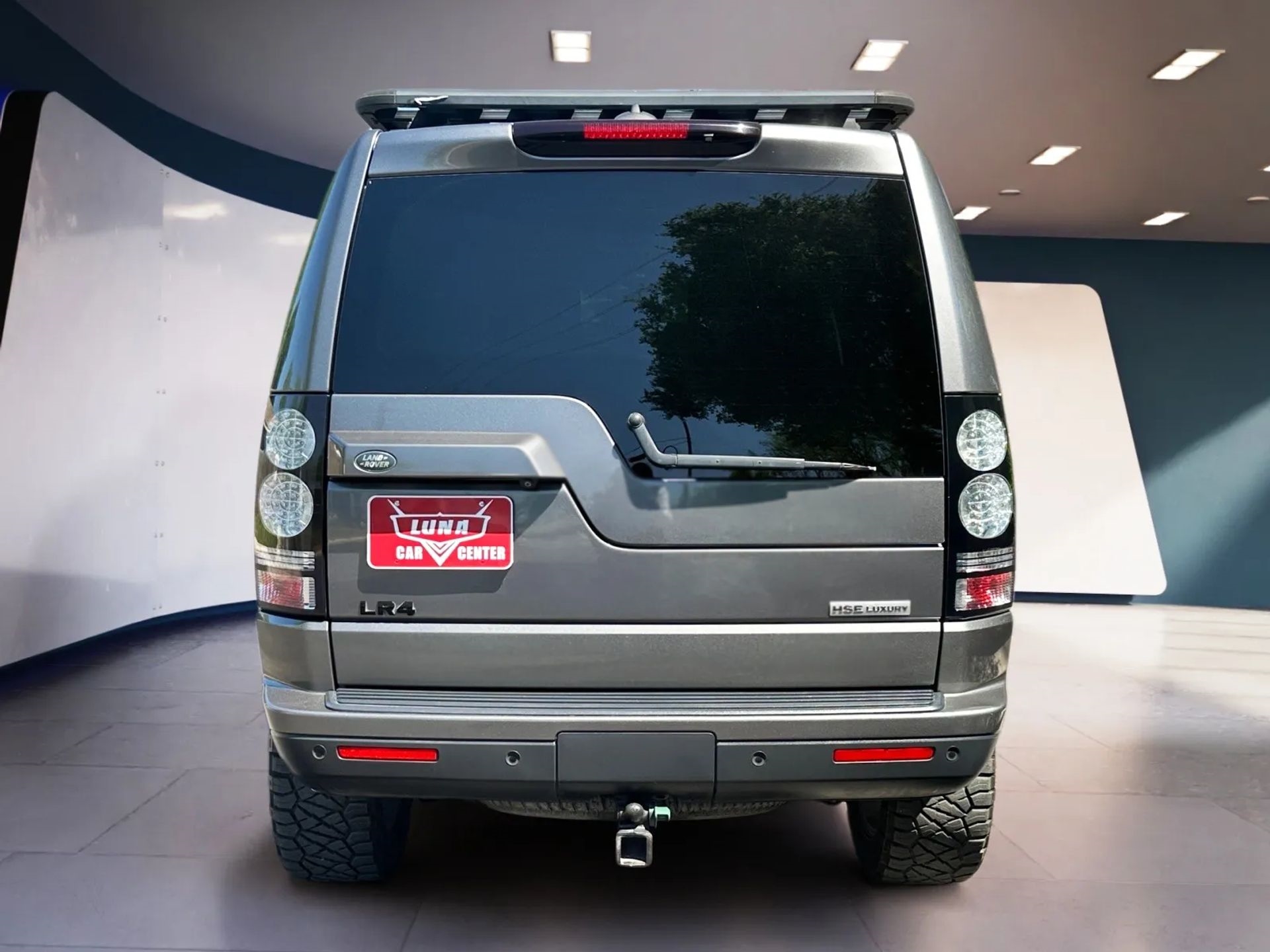 Land Rover LR4 4WD 4dr LUX 2015