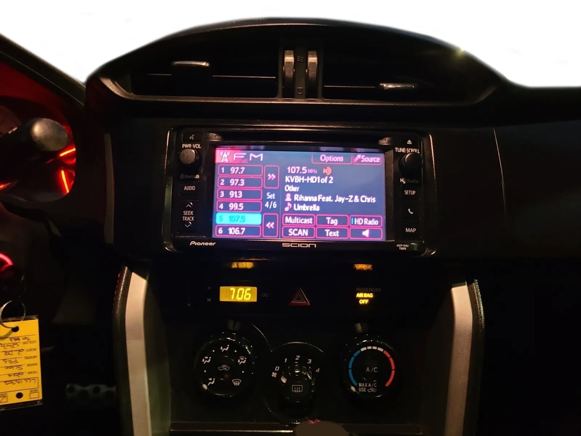 Scion FR-S 2dr Cpe Auto (Natl) 2014