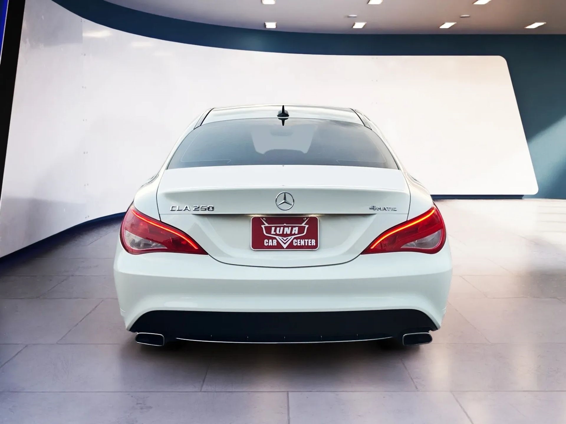 Mercedes-Benz CLA 4dr Sdn CLA 250 4MATIC 2016