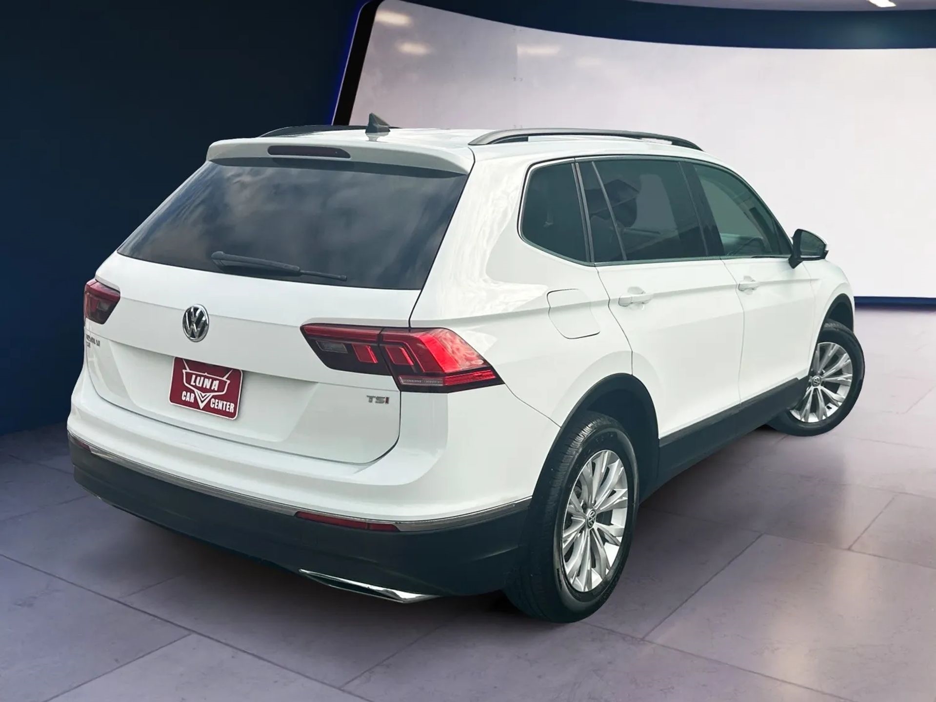 Volkswagen Tiguan 2.0T SEL FWD 2018