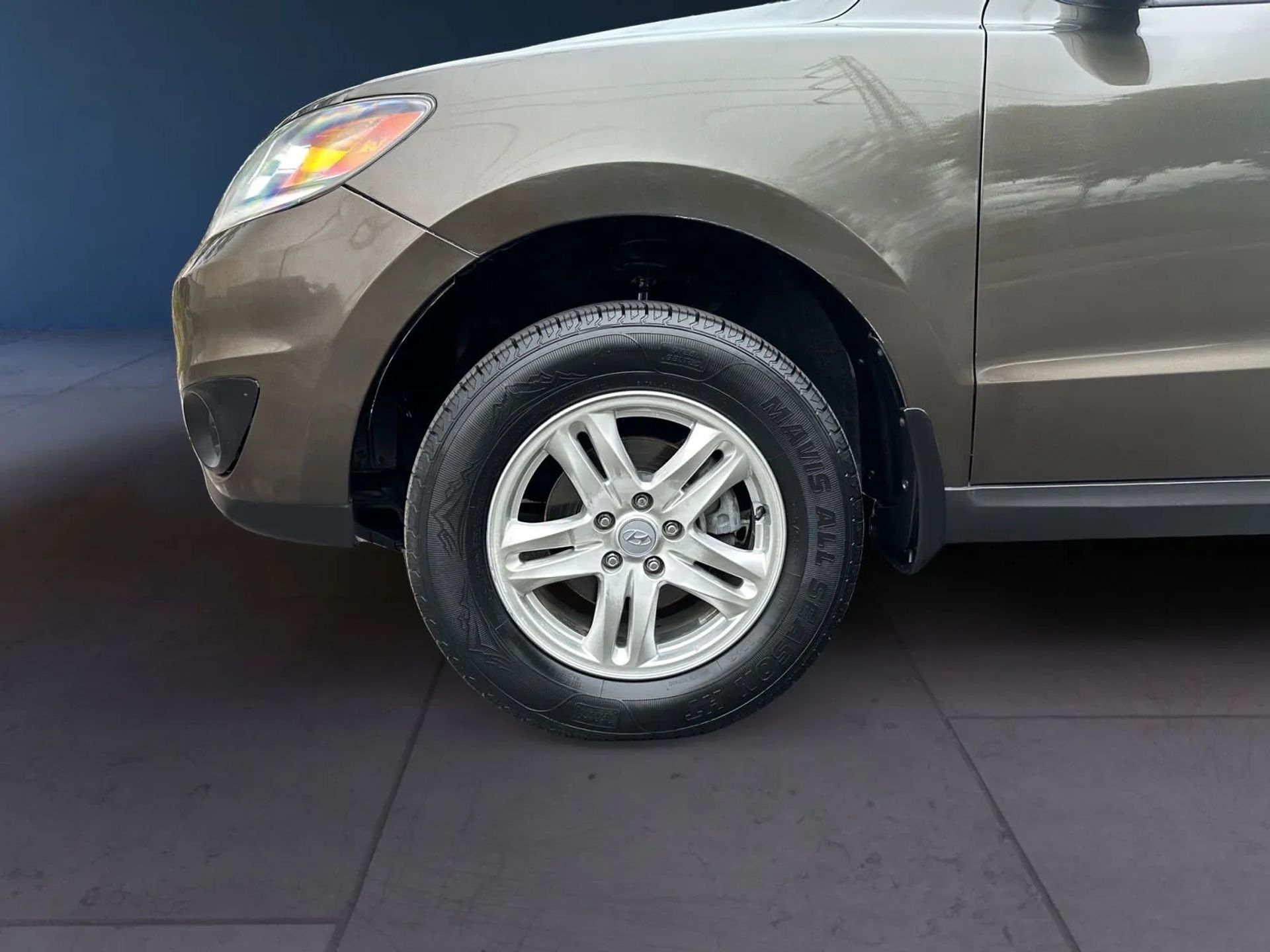 Hyundai Santa Fe FWD 4dr I4 GLS 2012