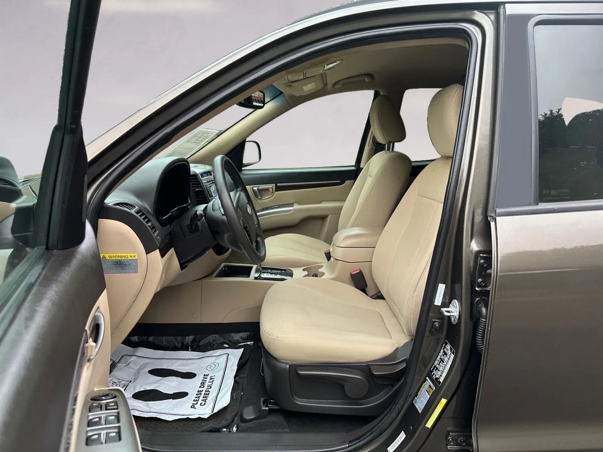Hyundai Santa Fe FWD 4dr I4 GLS 2012