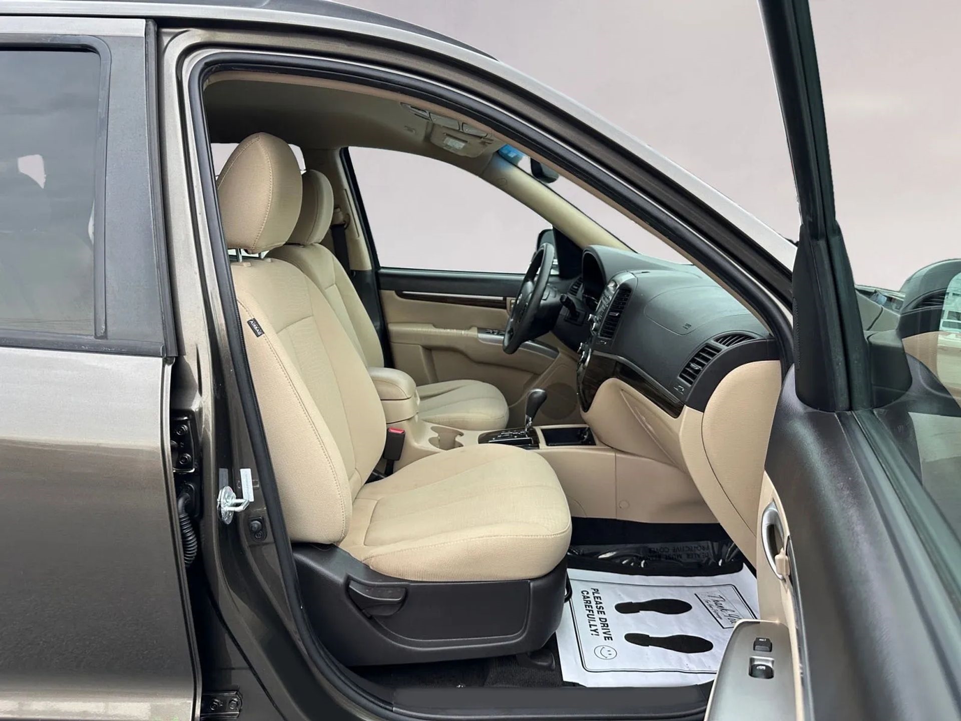 Hyundai Santa Fe FWD 4dr I4 GLS 2012