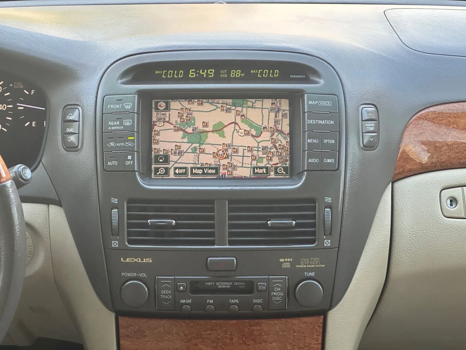 Lexus LS 430 4dr Sdn 2004