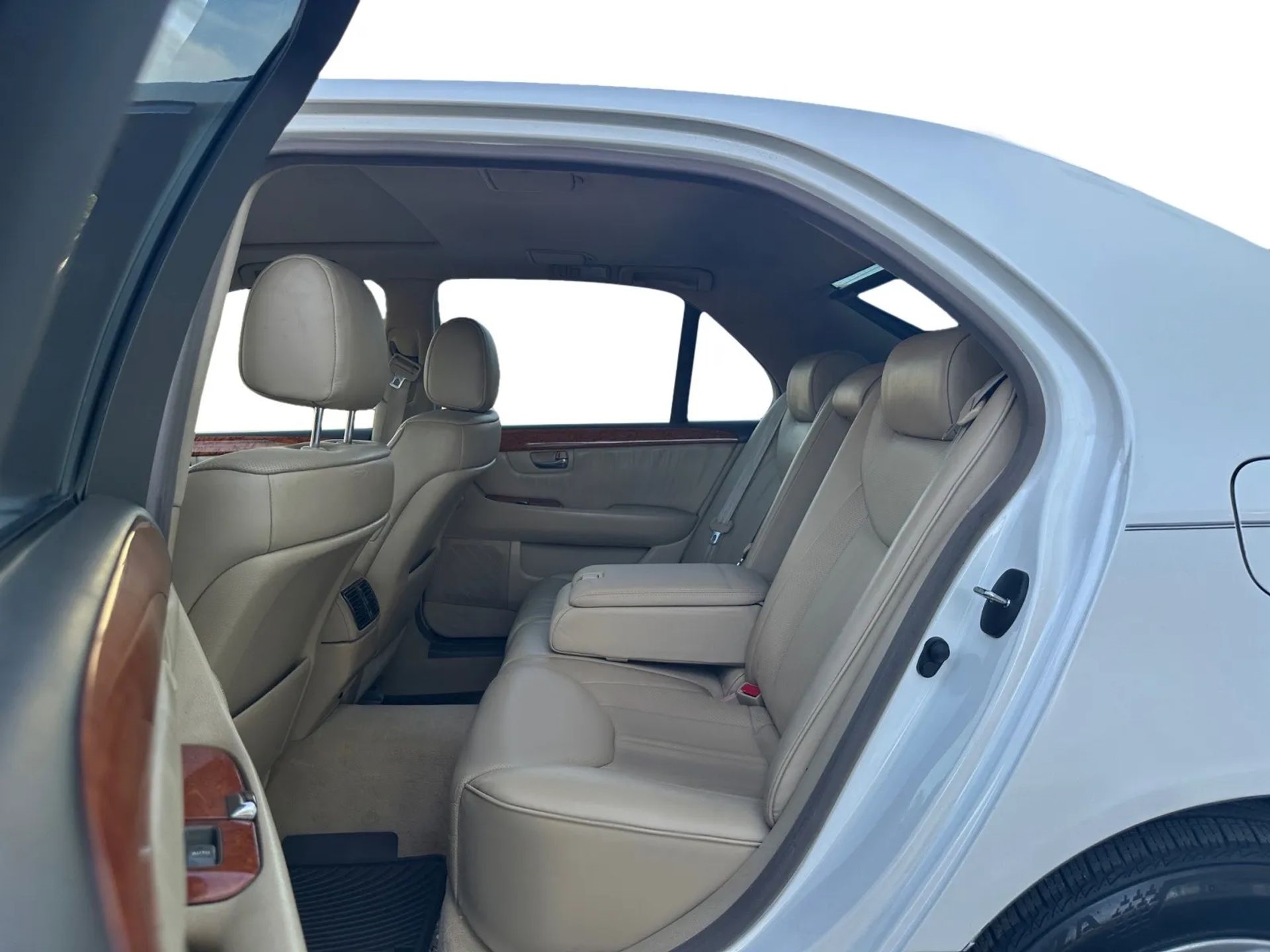 Lexus LS 430 4dr Sdn 2004