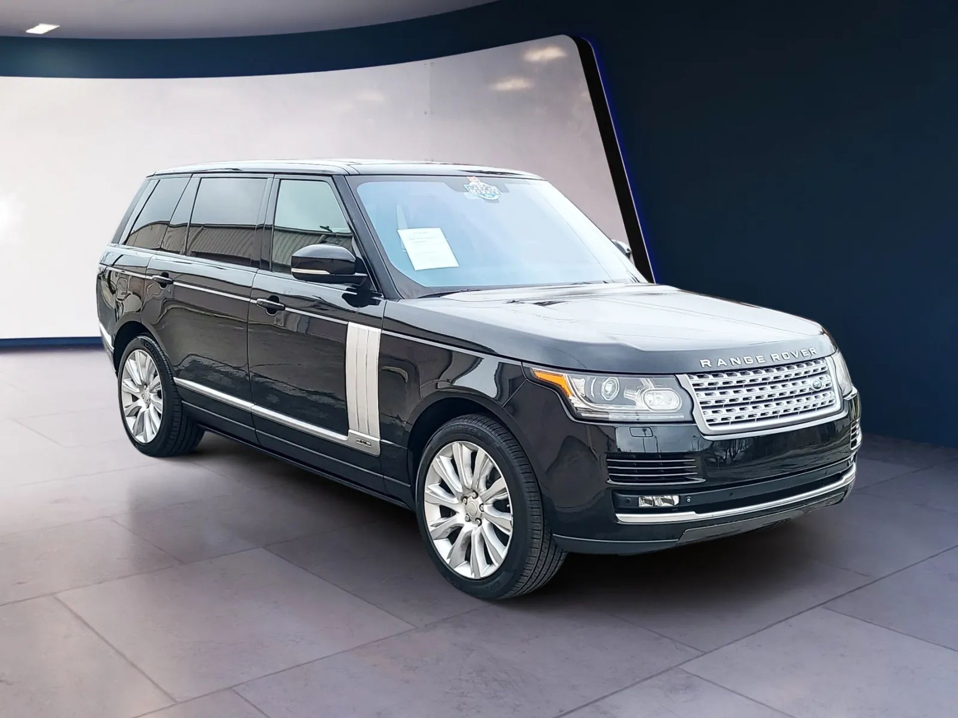Land Rover Range Rover 4WD 4dr Supercharged LWB 2015