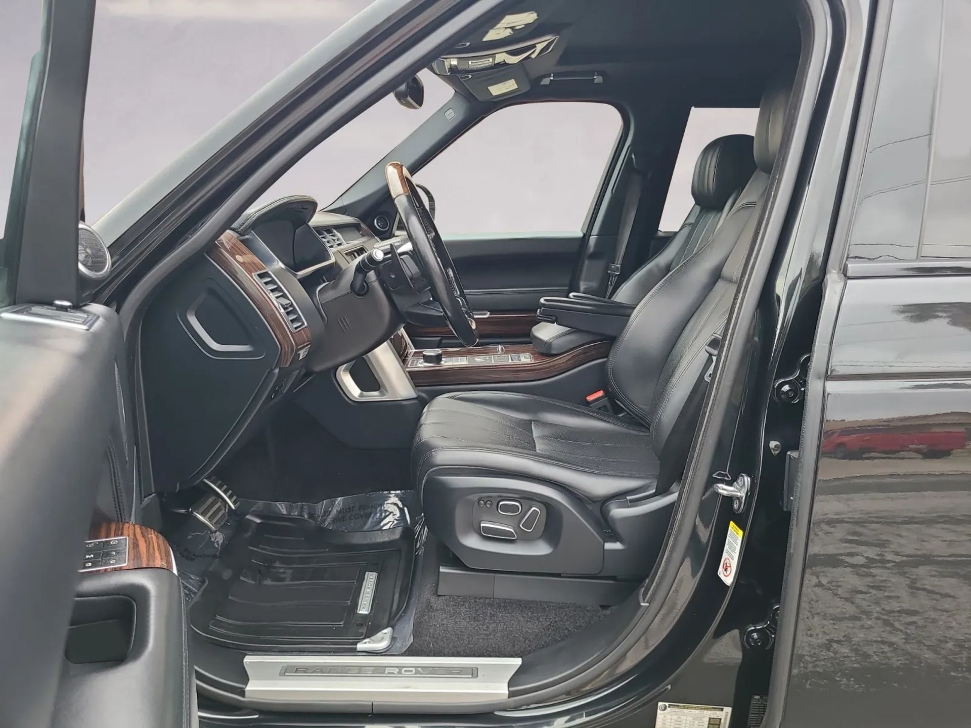 Land Rover Range Rover 4WD 4dr Supercharged LWB 2015