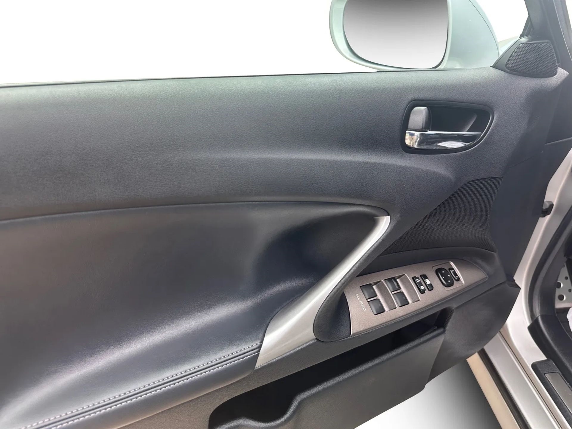 Lexus IS 250 4dr Sport Sdn Man RWD 2009