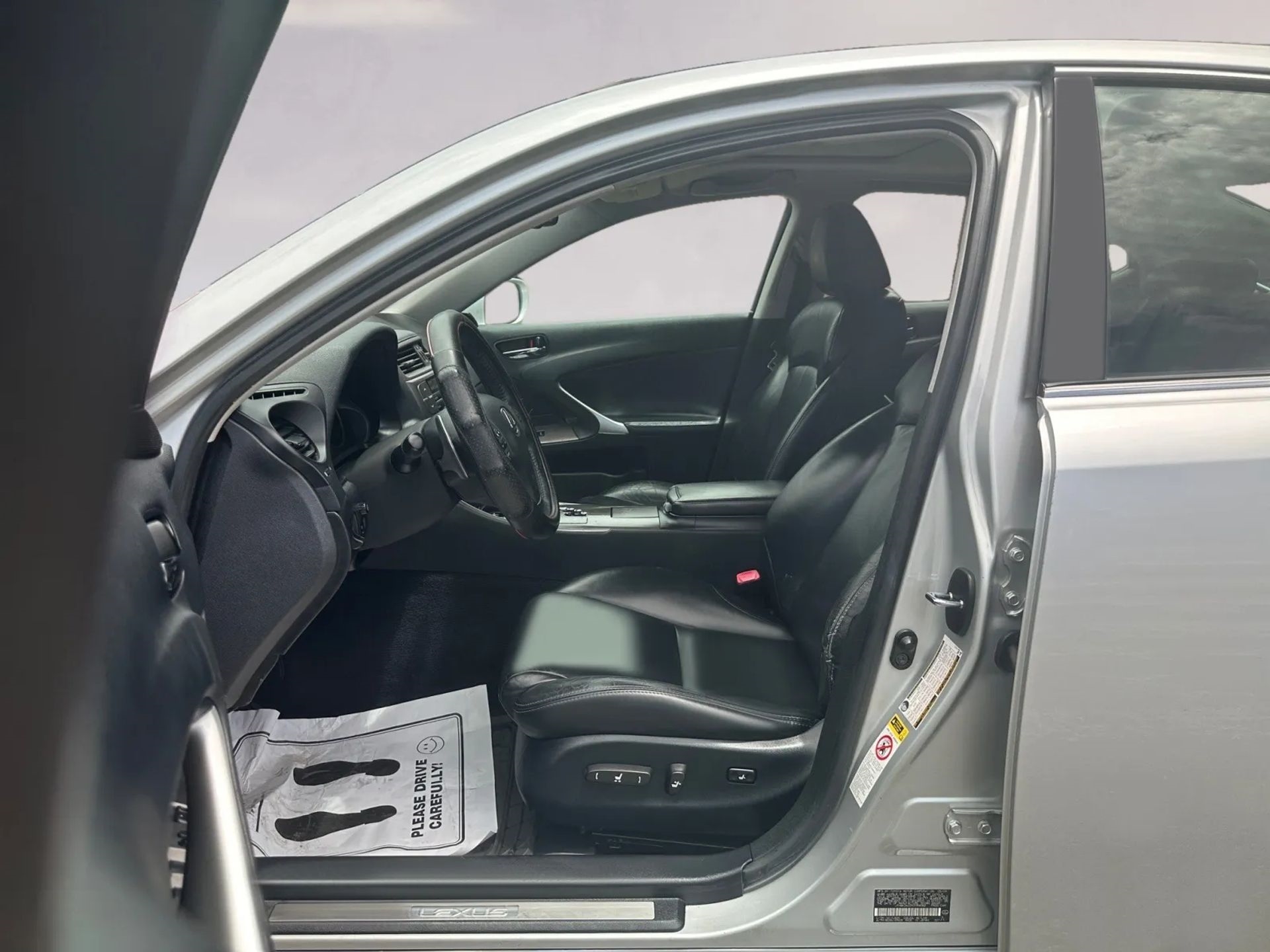 Lexus IS 250 4dr Sport Sdn Man RWD 2009