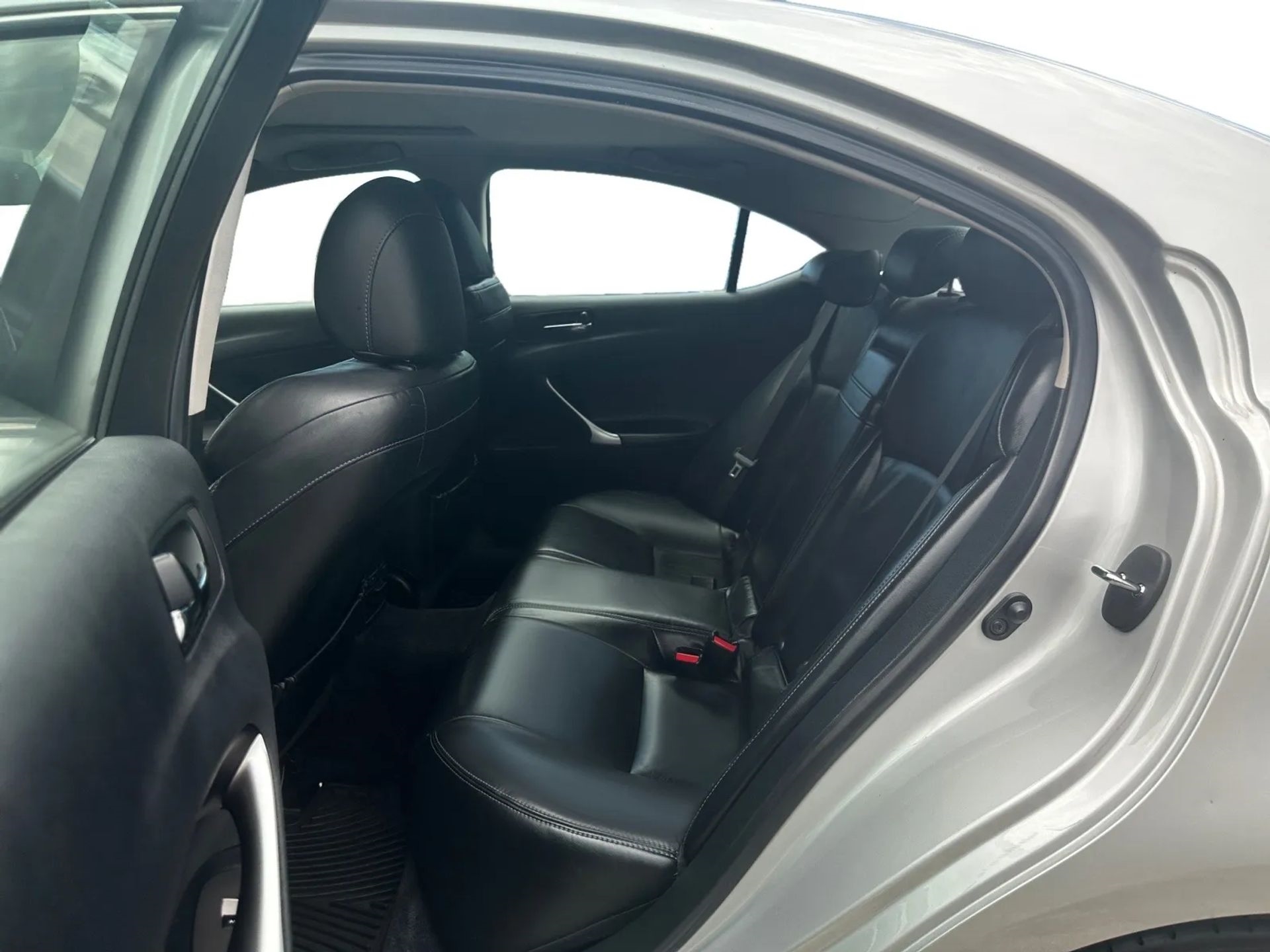 Lexus IS 250 4dr Sport Sdn Man RWD 2009