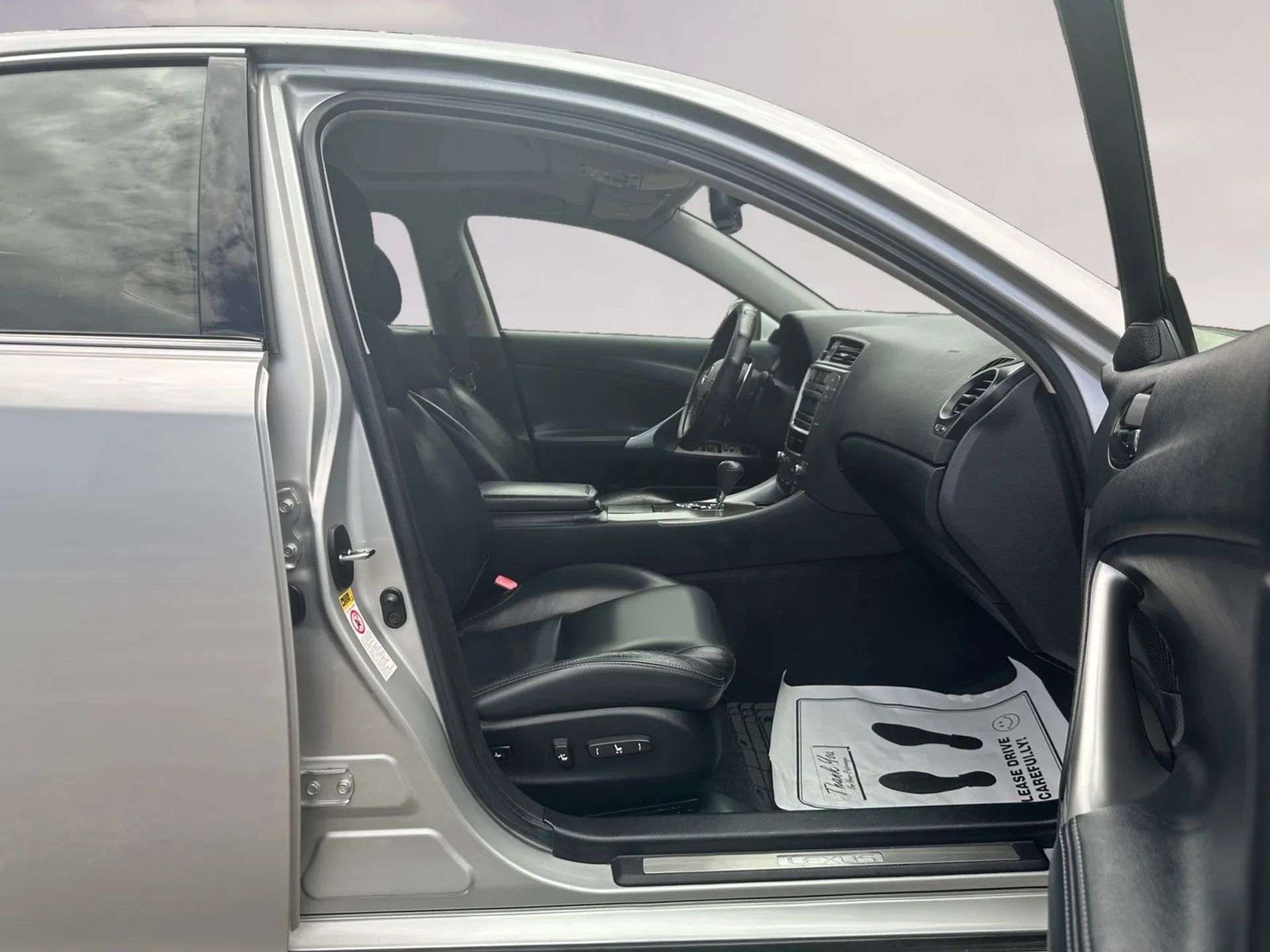 Lexus IS 250 4dr Sport Sdn Man RWD 2009