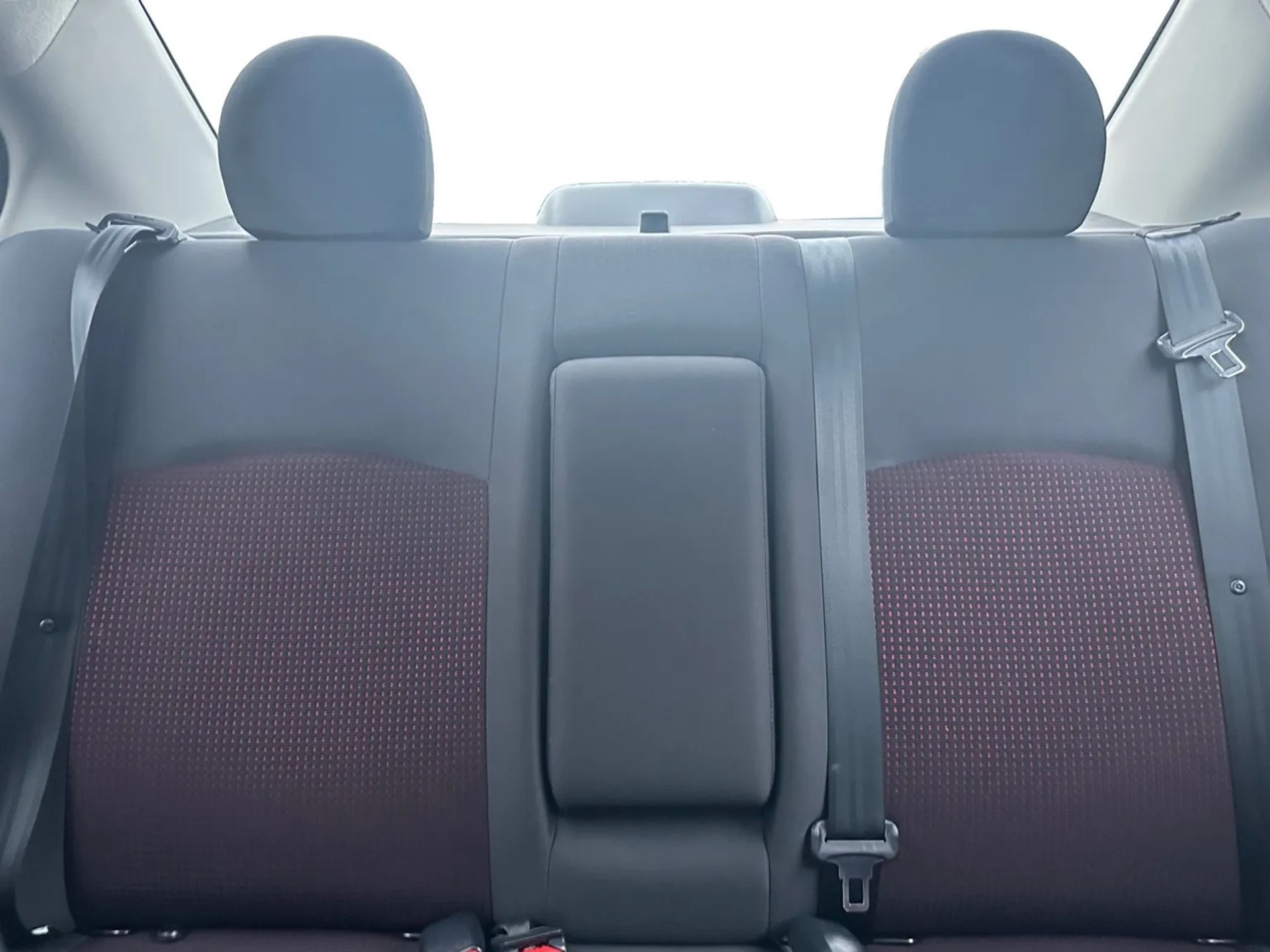 Mitsubishi Mirage G4 SE CVT 2020