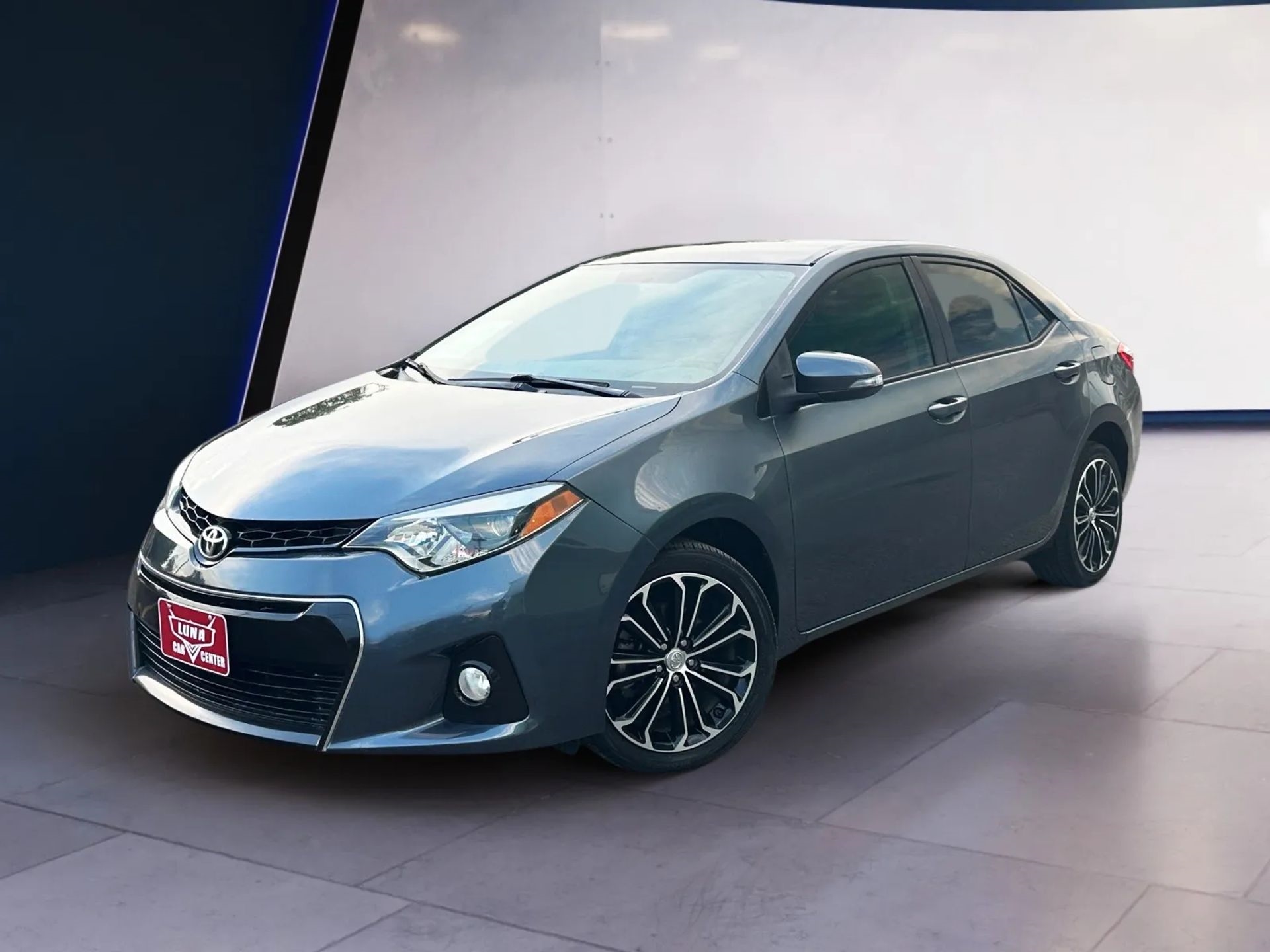 Toyota Corolla 4dr Sdn CVT LE Premium (Natl) 2015